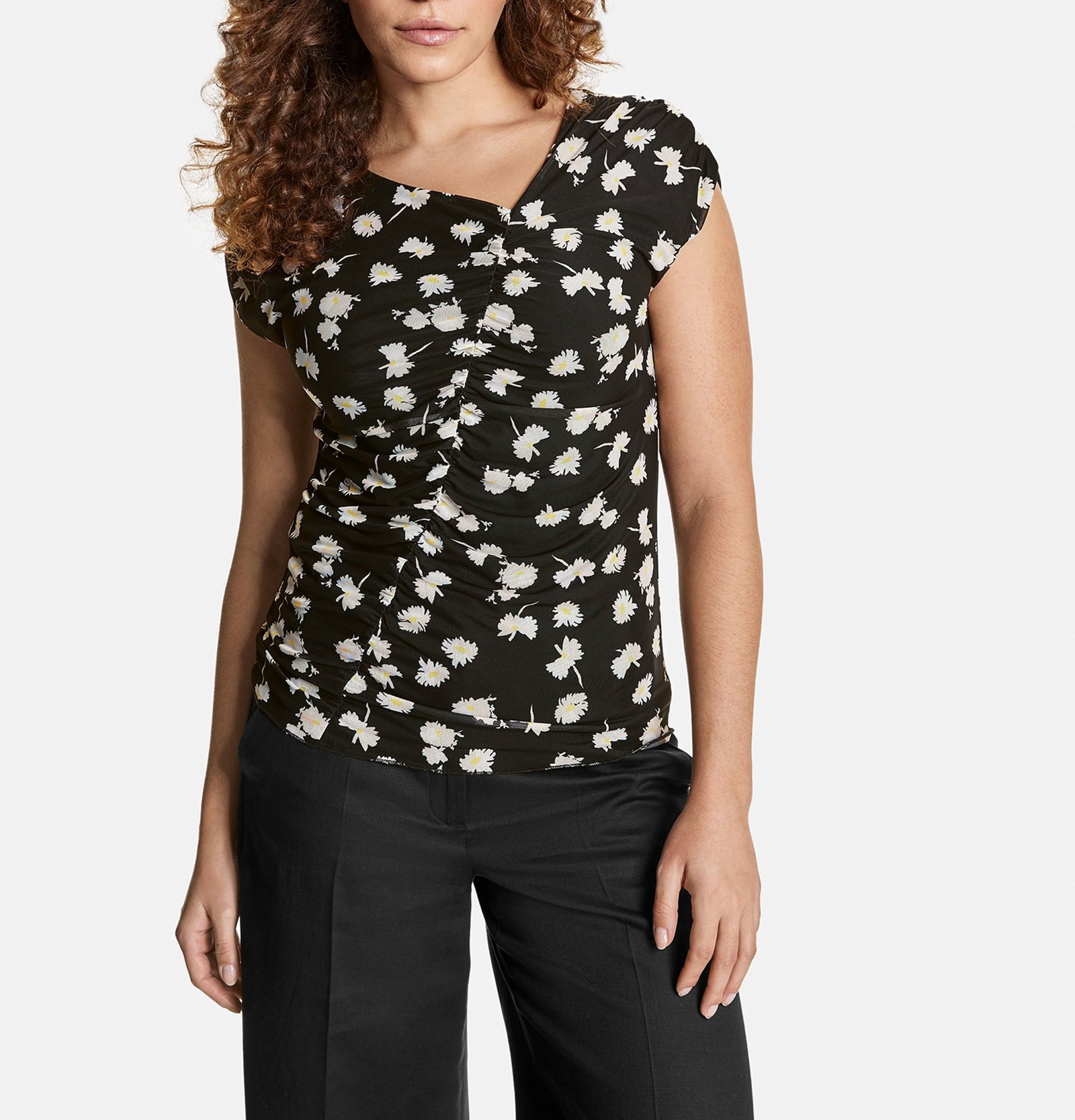 Softes Mesh-Shirt mit Raffungen