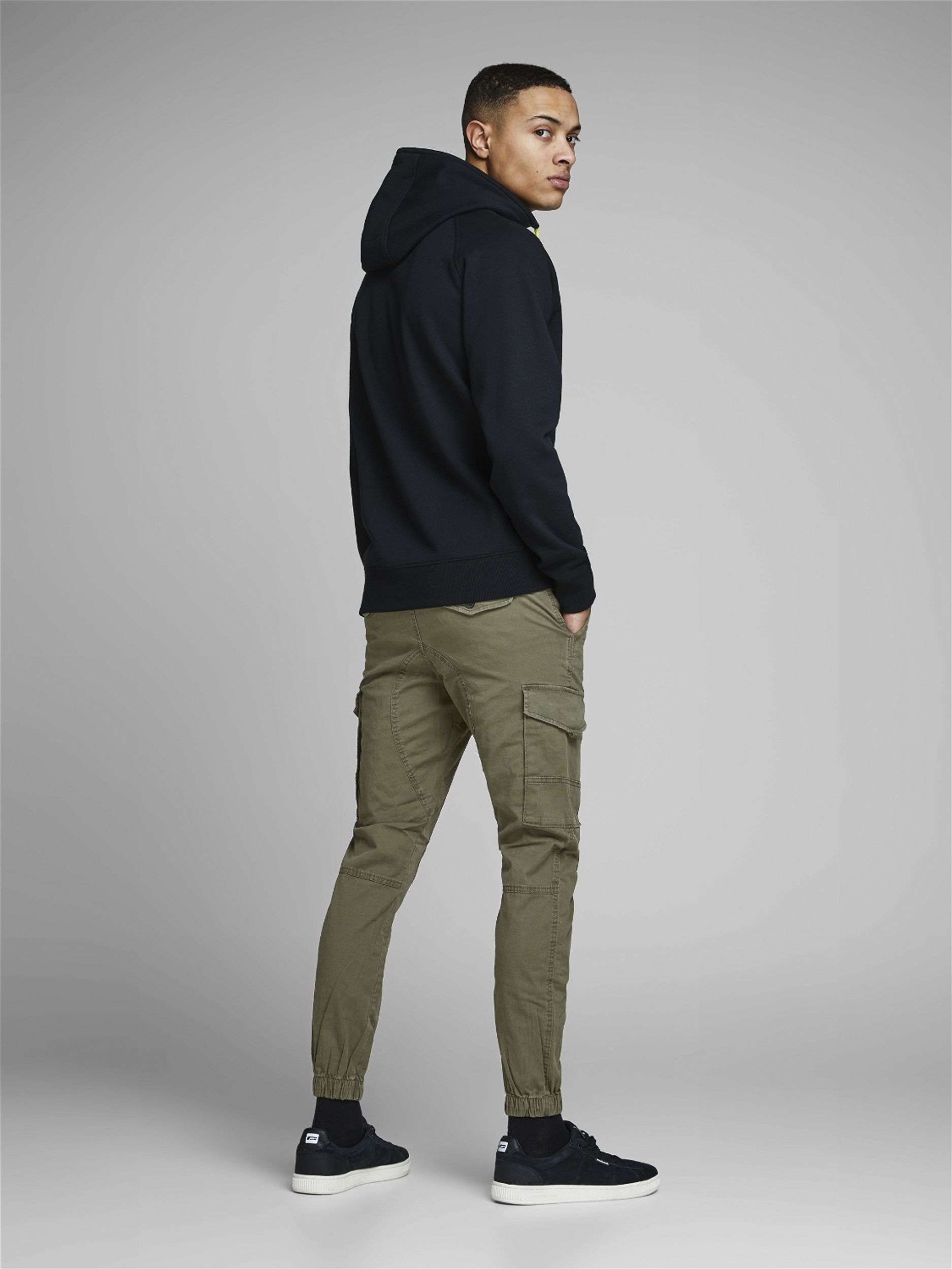 Jack&Jones |  Jack&Jones Tapered Fit Jeans  | 31/34 | olive night