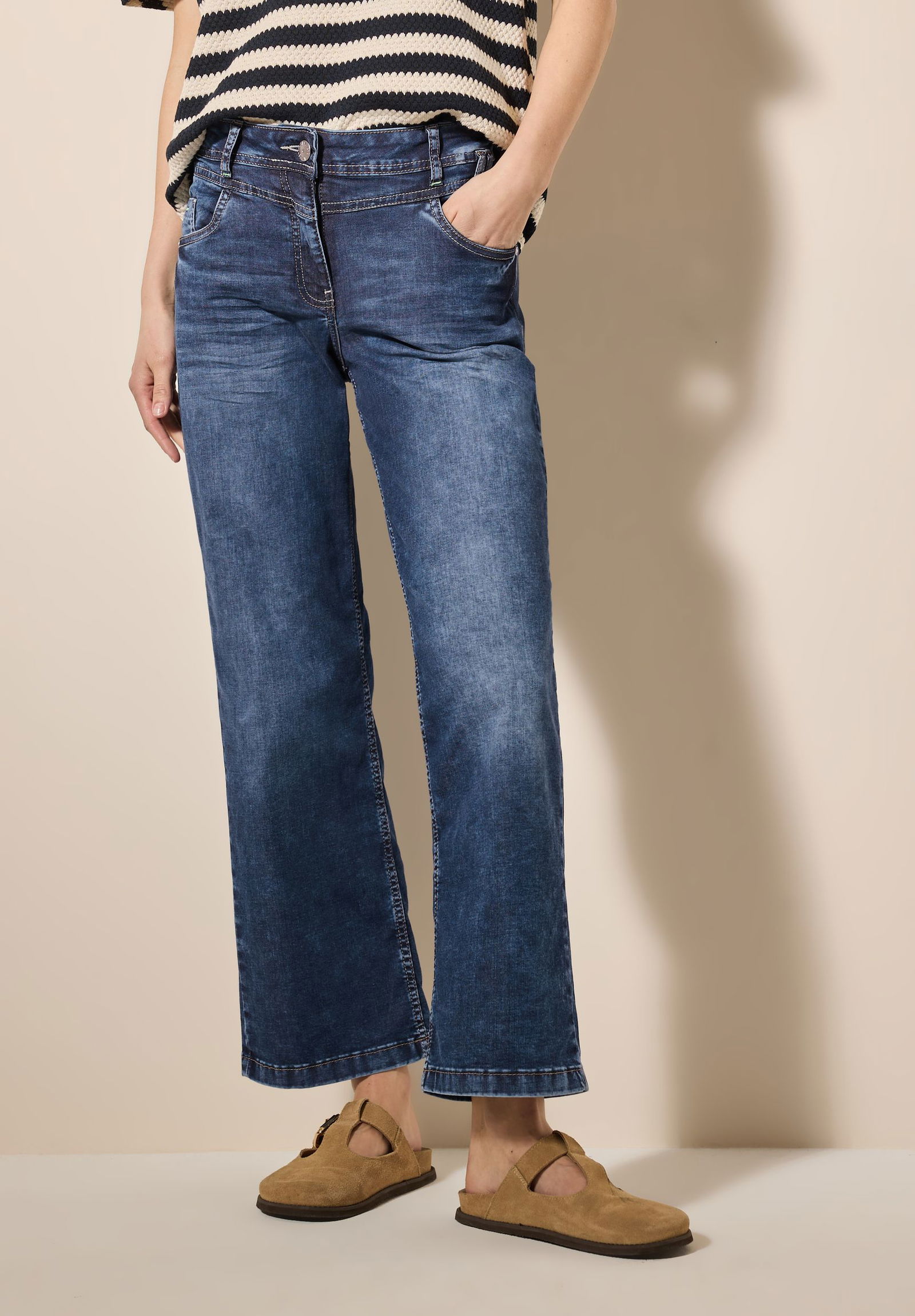  | Style NOS Neele Mid Blue, mid blue used wash | 36/26 | mid blue used wash