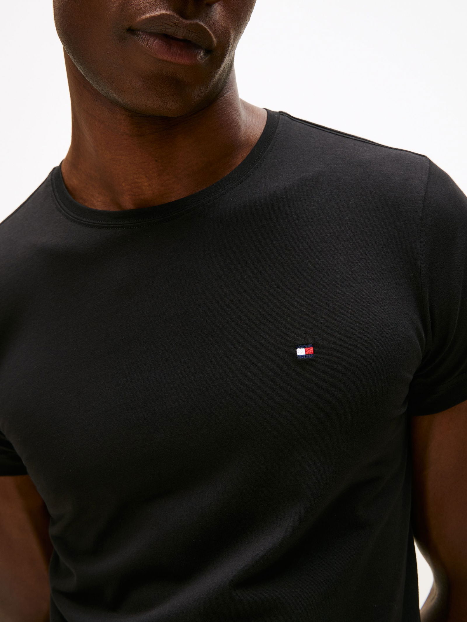 Tommy Hilfiger |  CORE STRETCH SLIM C-NECK TEE | S | black