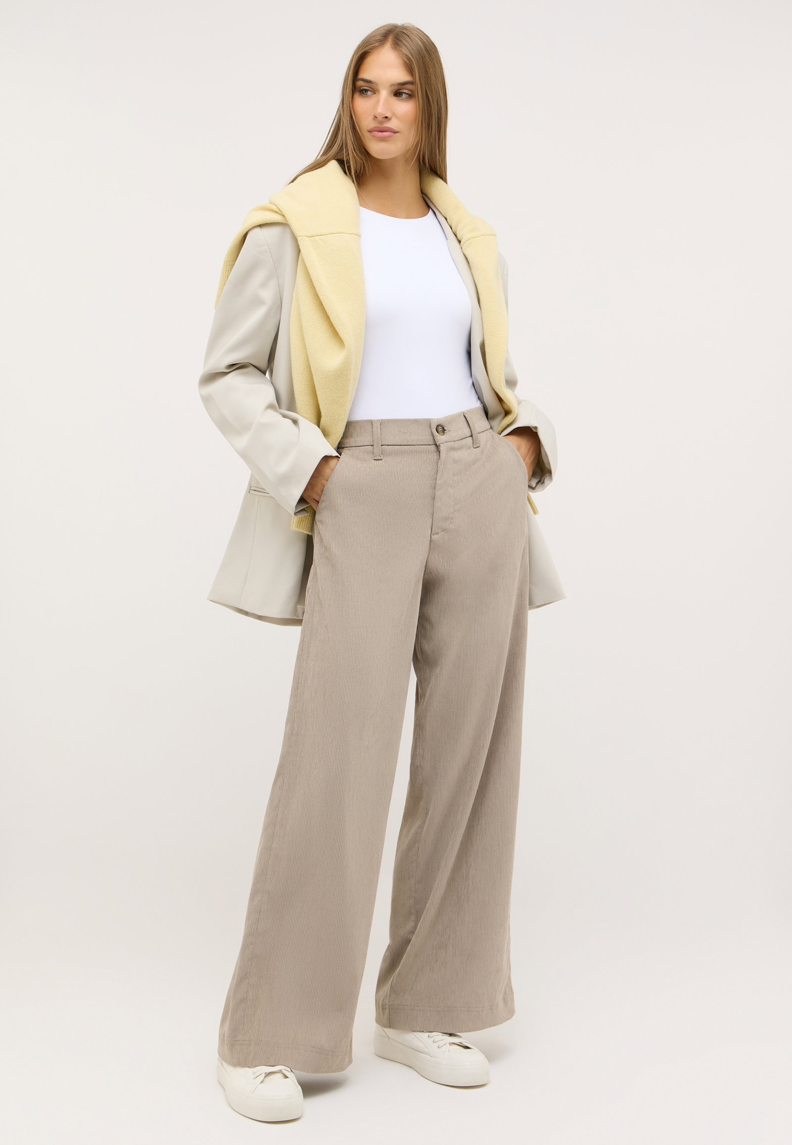 Angels Cordhose "Liva Jump" #4