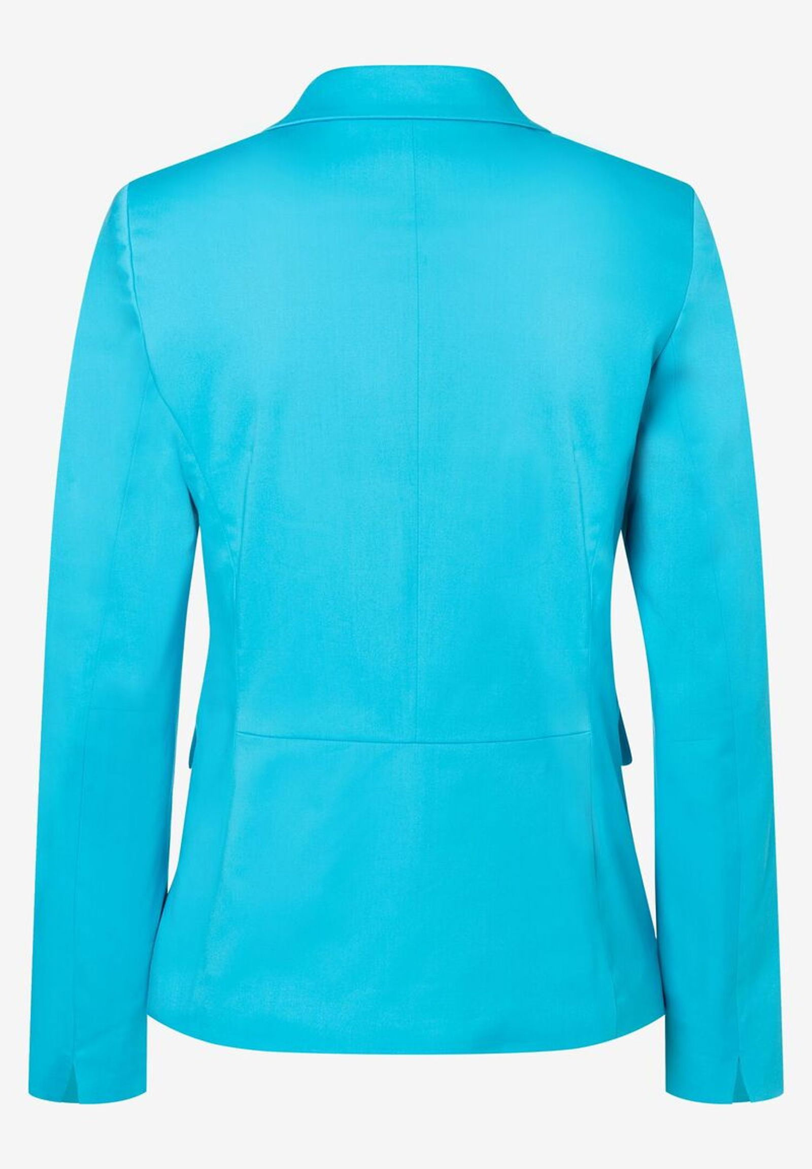 972a18496b536f6d1dfbcbb21184e07c More & More Longblazer