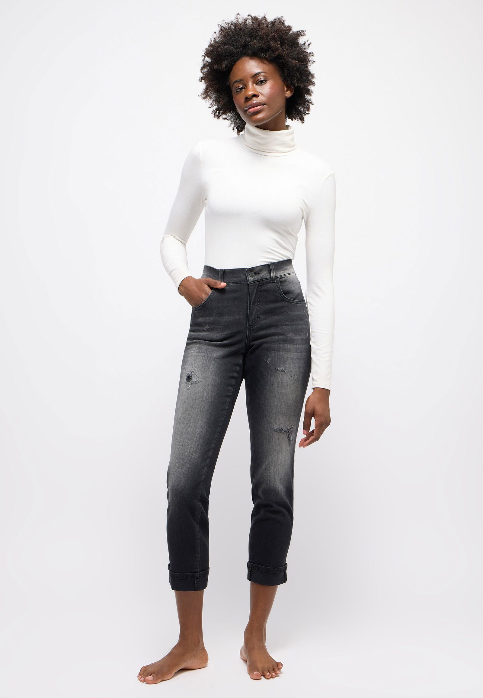 54986582dc0e24006b79de09ae53b60e Angels | Angels Boyfriend Jeans | 46/30