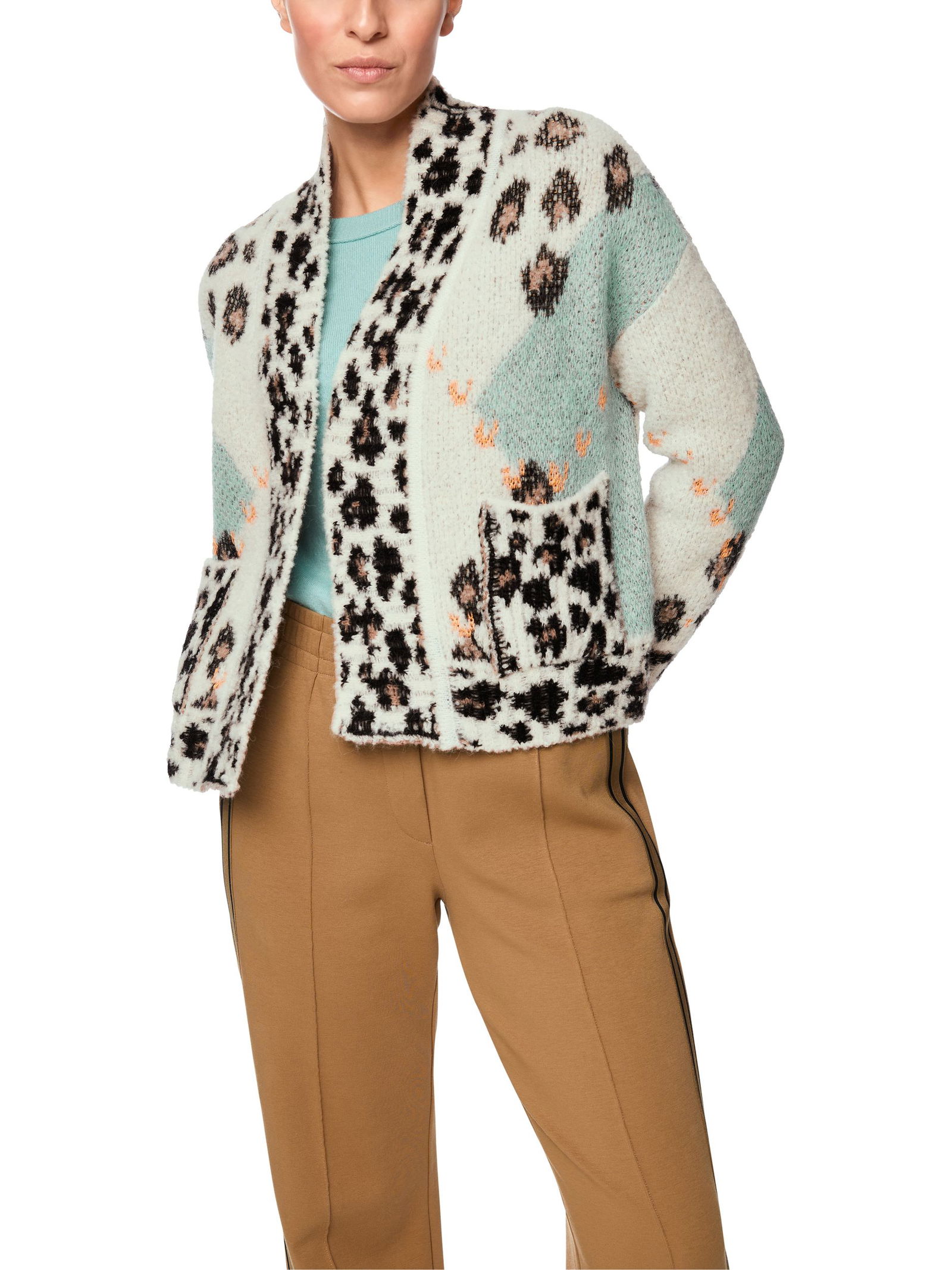  | Cardigan, soft teal | 40