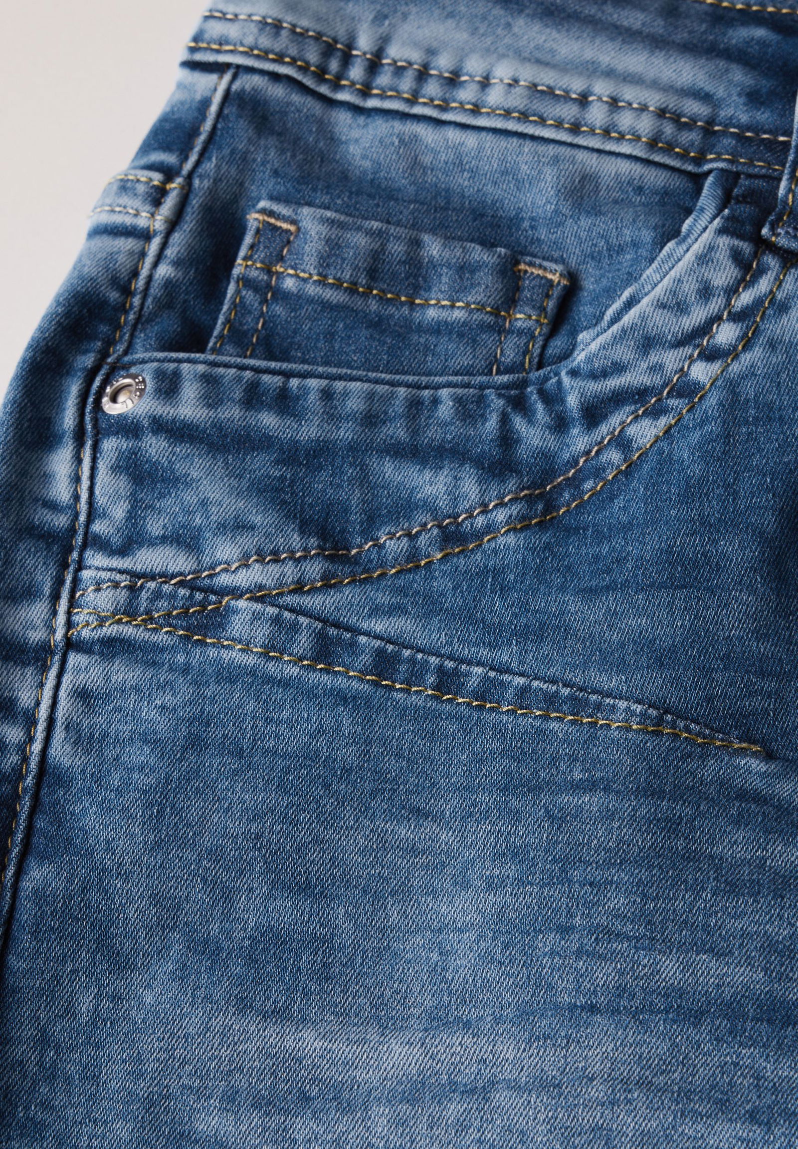 a7a147fb1b5b0a00507498a6c22f3aef CECIL |  CECIL Straight Leg Jeans  | 28/30 | mid blue used wash