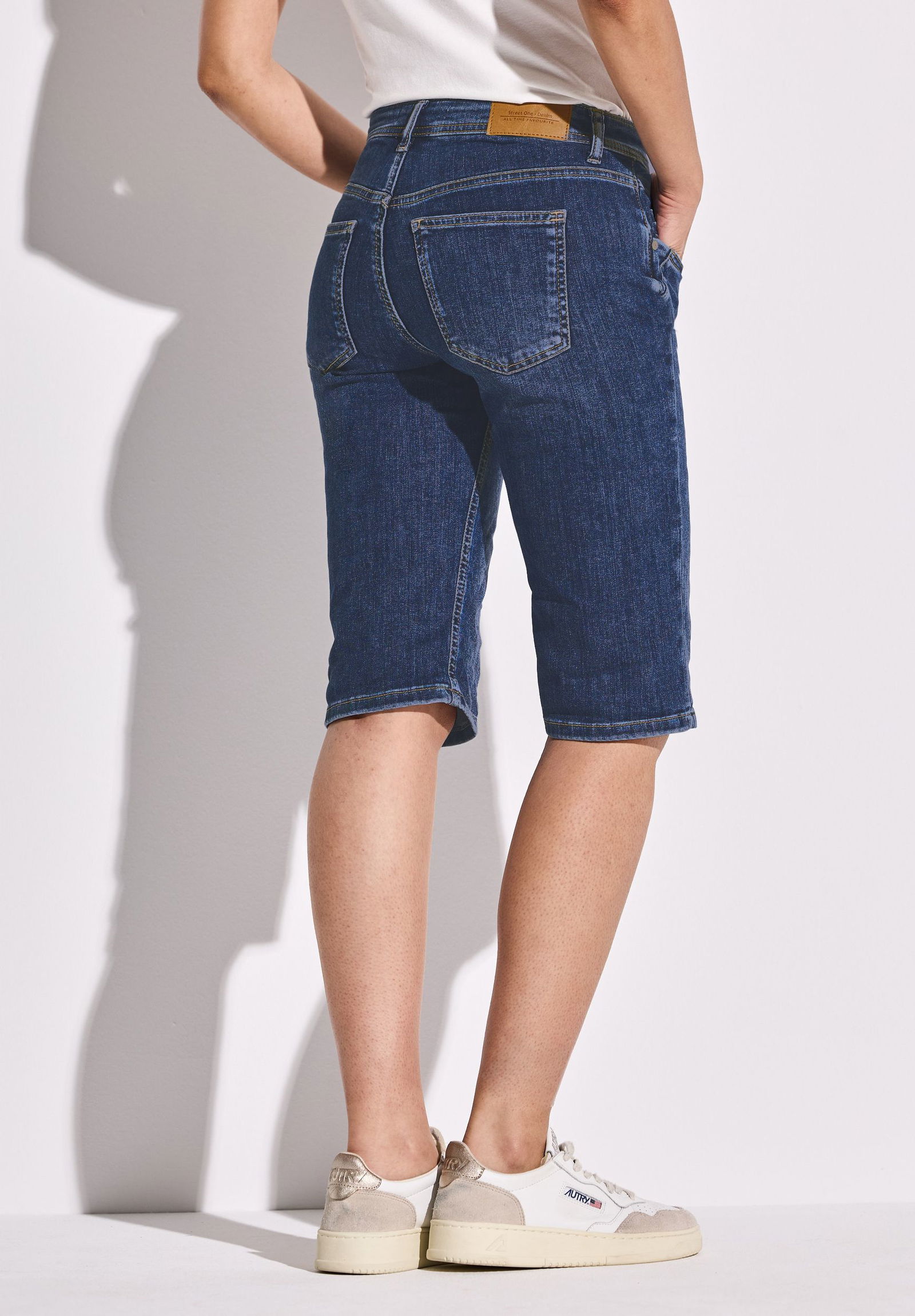 Street One |  Street One Shorts  | 27 | medium blue random