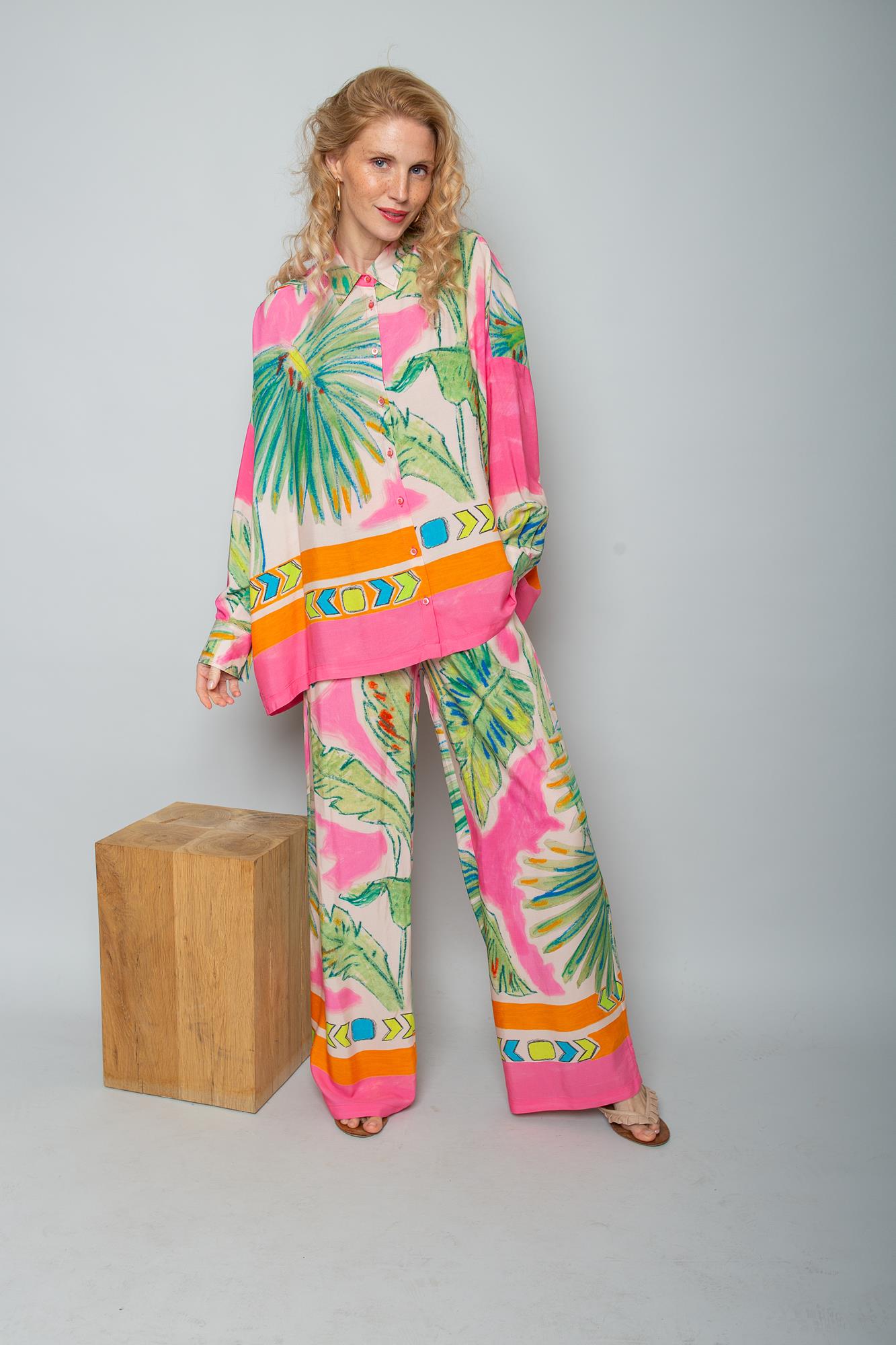 Emily van den Bergh sommerliche Damenbluse #1