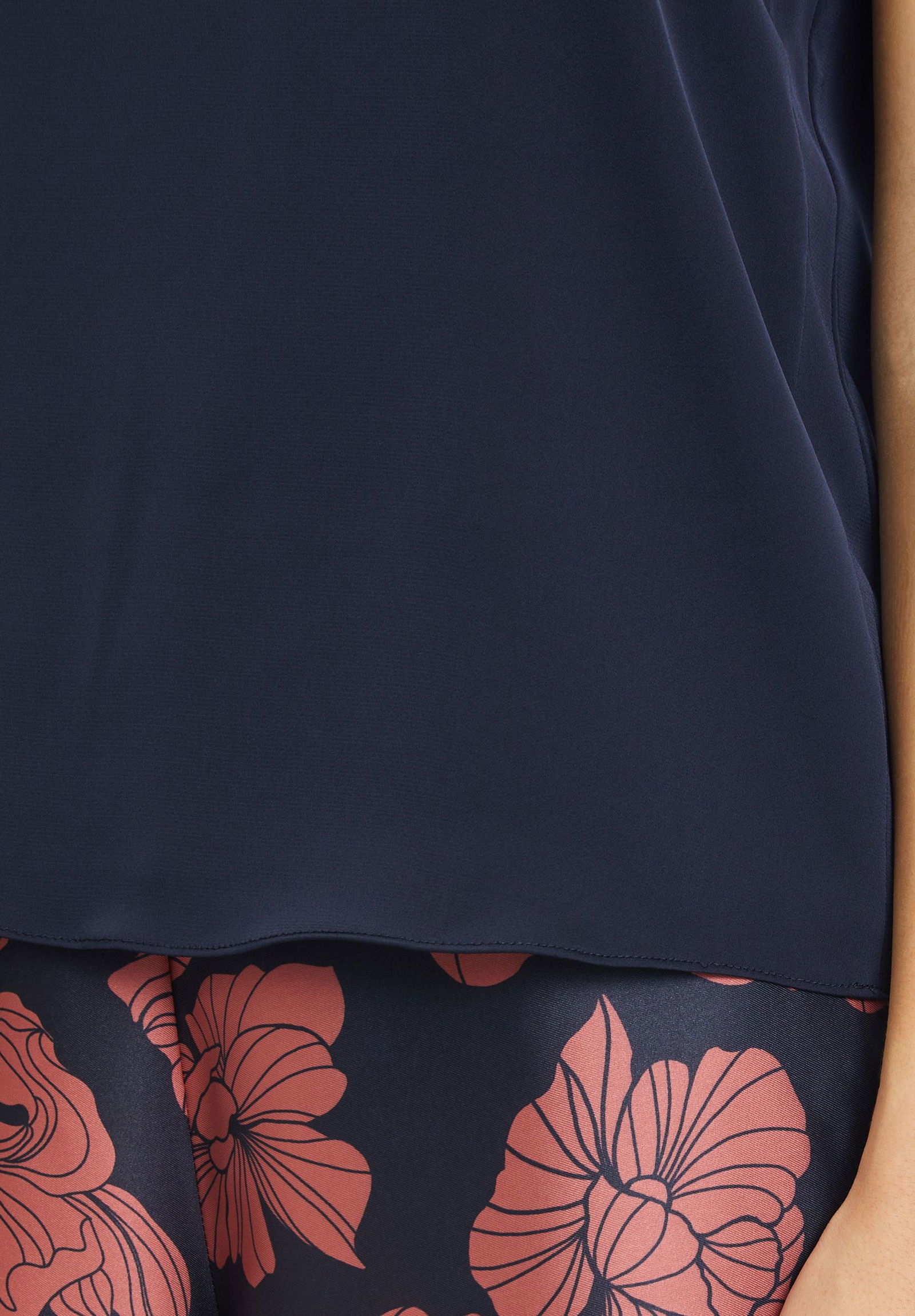V by Vera Mont Satin-Bluse