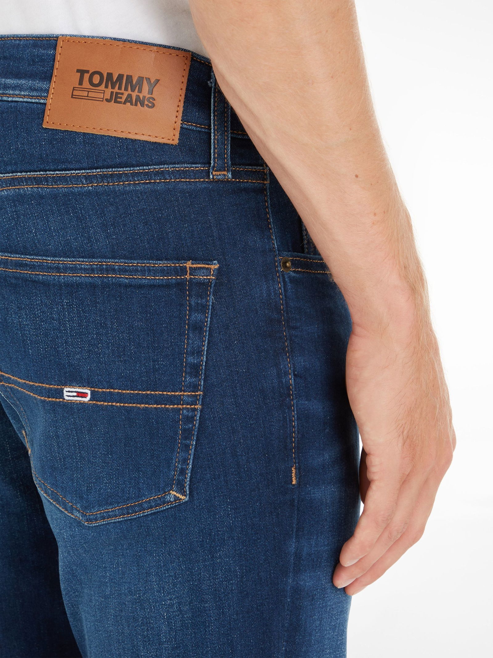 Tommy Jeans Dad Jeans 