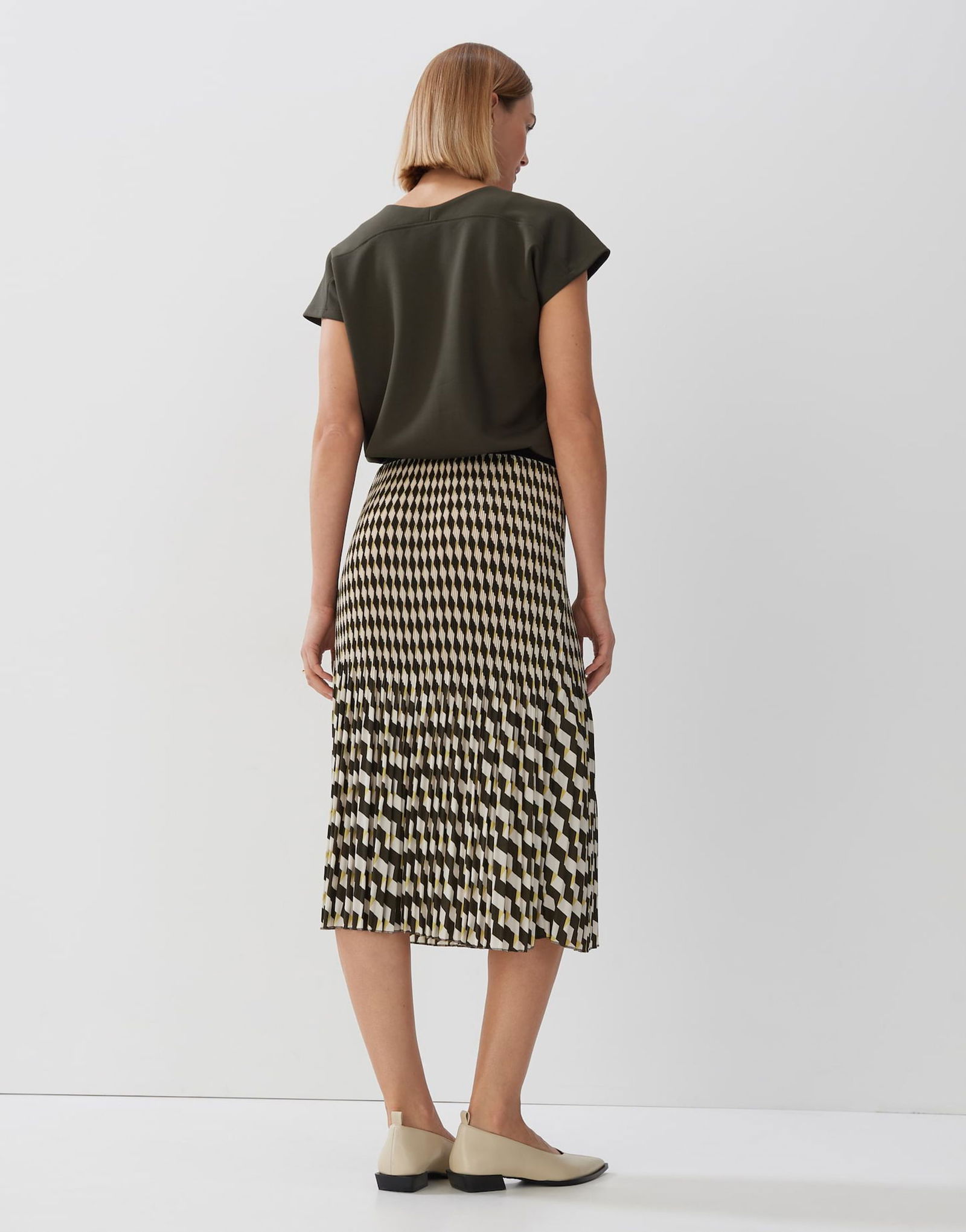  | Onora urban, deep green | 38 | deep green