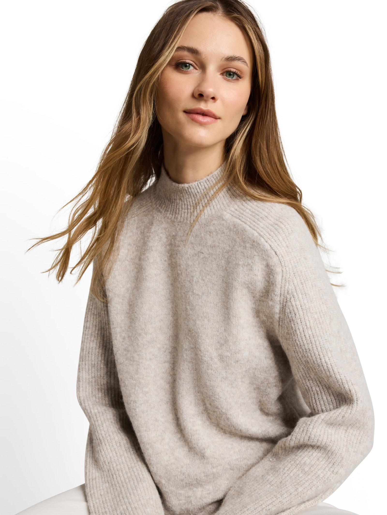 knit mock-neck with saddleshou, atmosphere beige melange #5