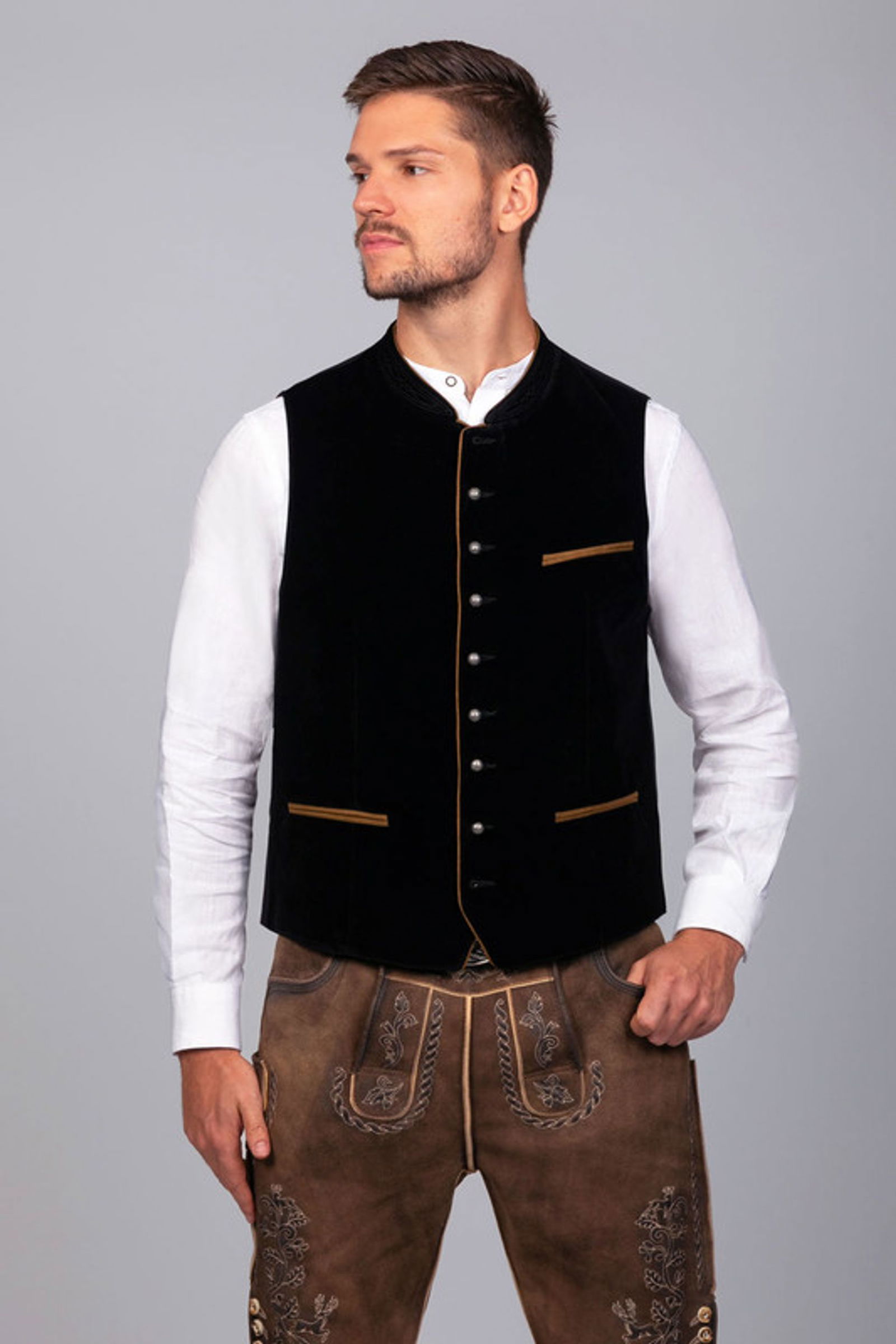 157c68548a3684471237a135c3c0db6b Edelnice | Edelnice Trachtenweste "Ludwig" | 56 | Ludwig Black