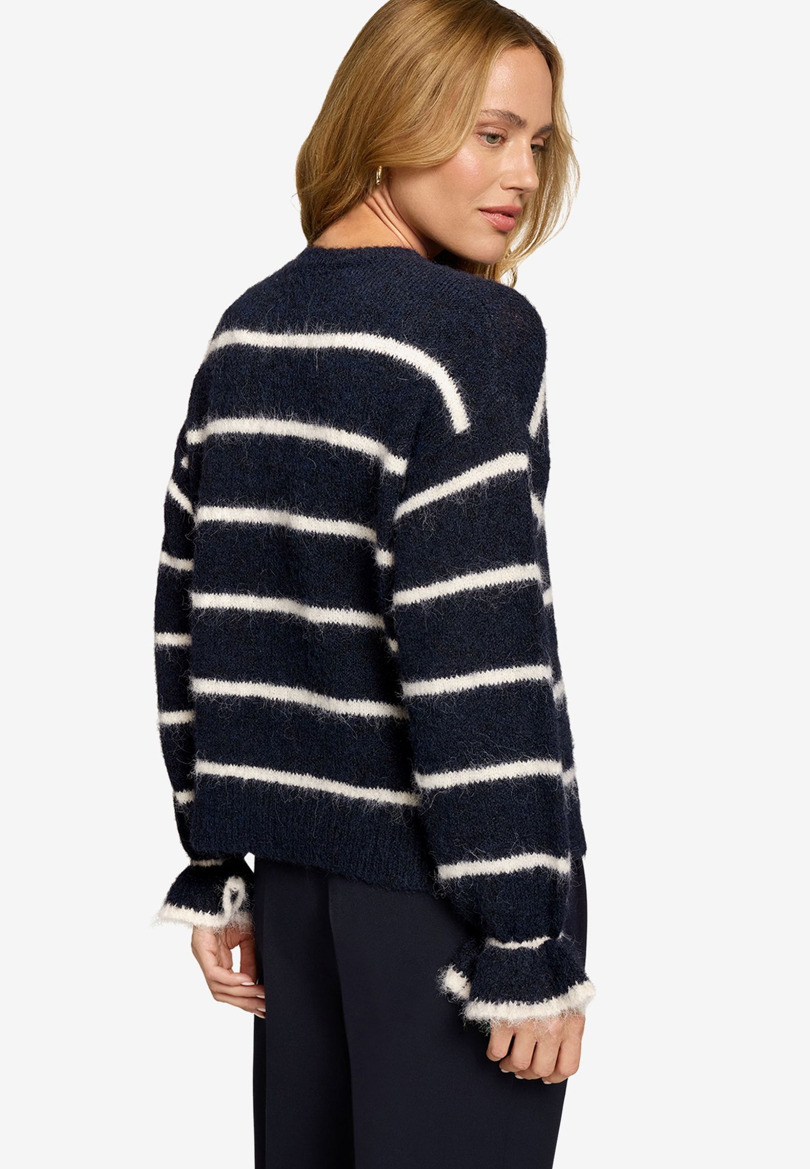 Zero |  Zero Pullover  | S | 1605_8911