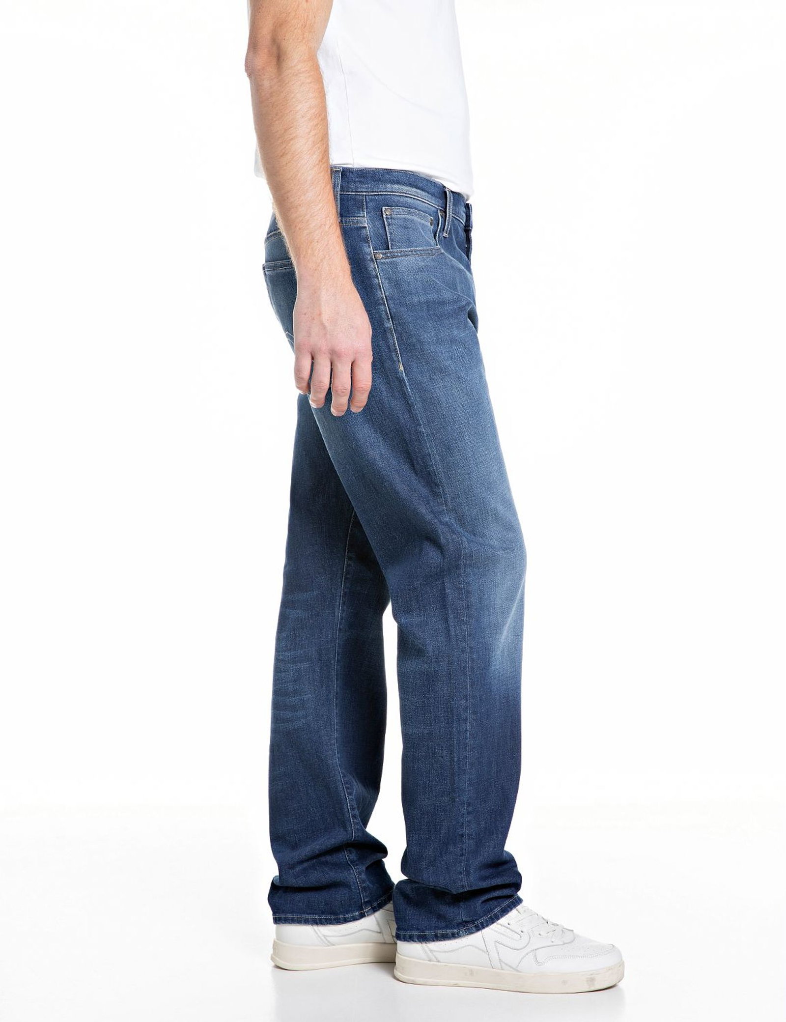 9698a2593599e80f9b66c104a12a6029 | | 34/32 | dark blue