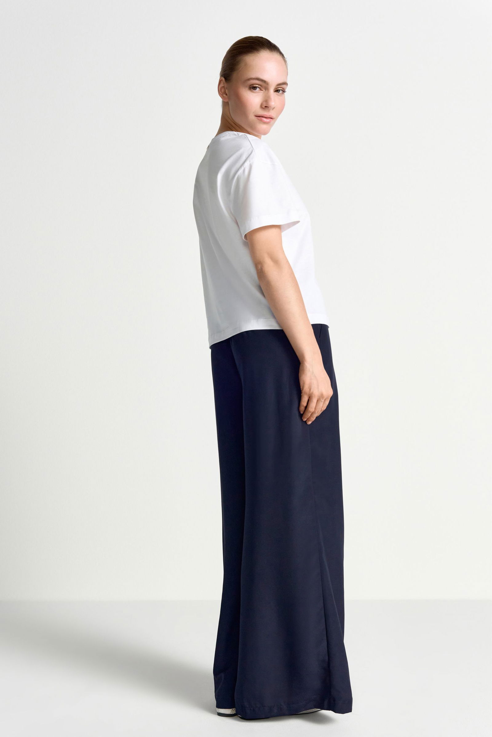 Rich & Royal |  Organic Contemporary Shirt | XS | white