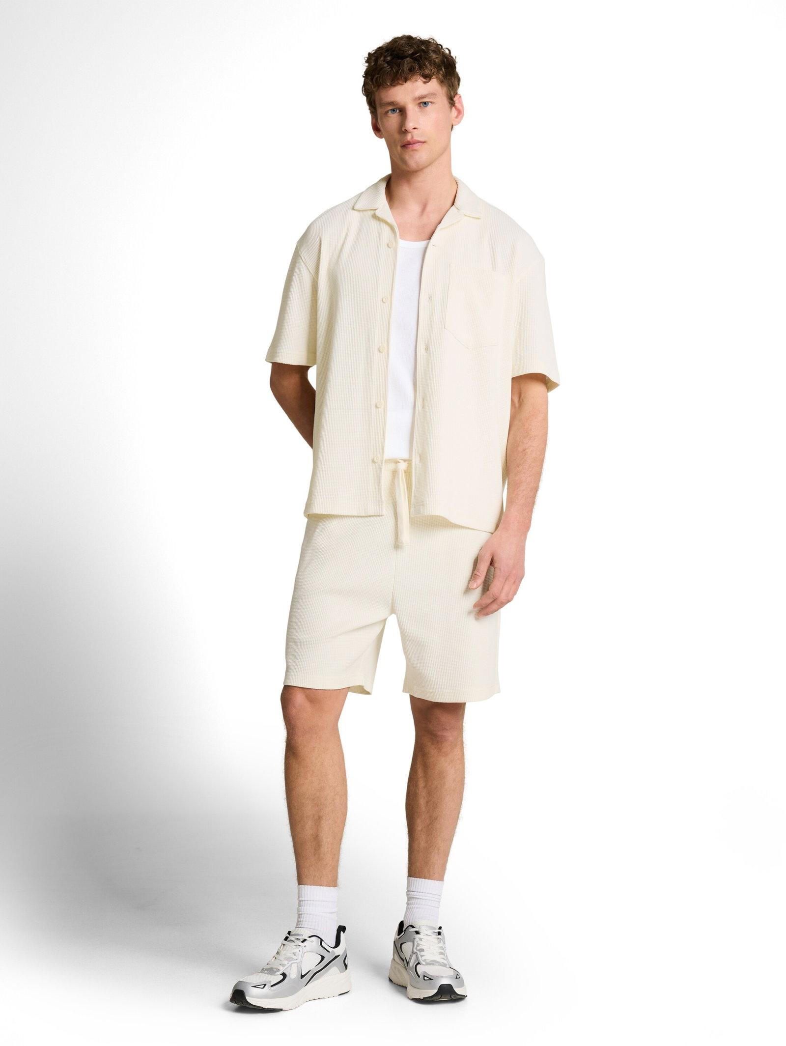 relaxed structured sweat short, Wool White #5
