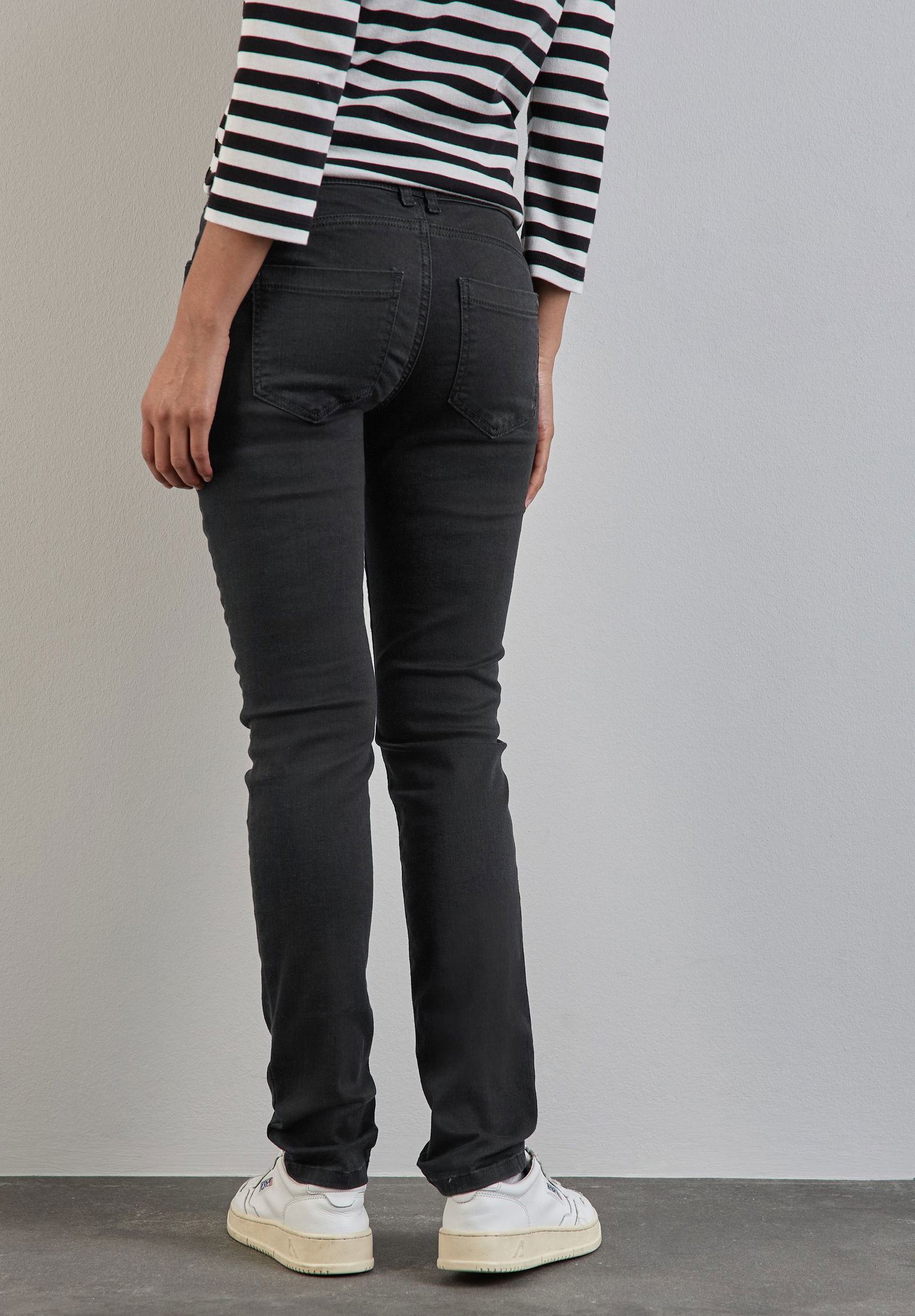 cfed828130e2c5d5629cdda96b2c36de Street One |  Street One Straight Leg Jeans  | 30/32