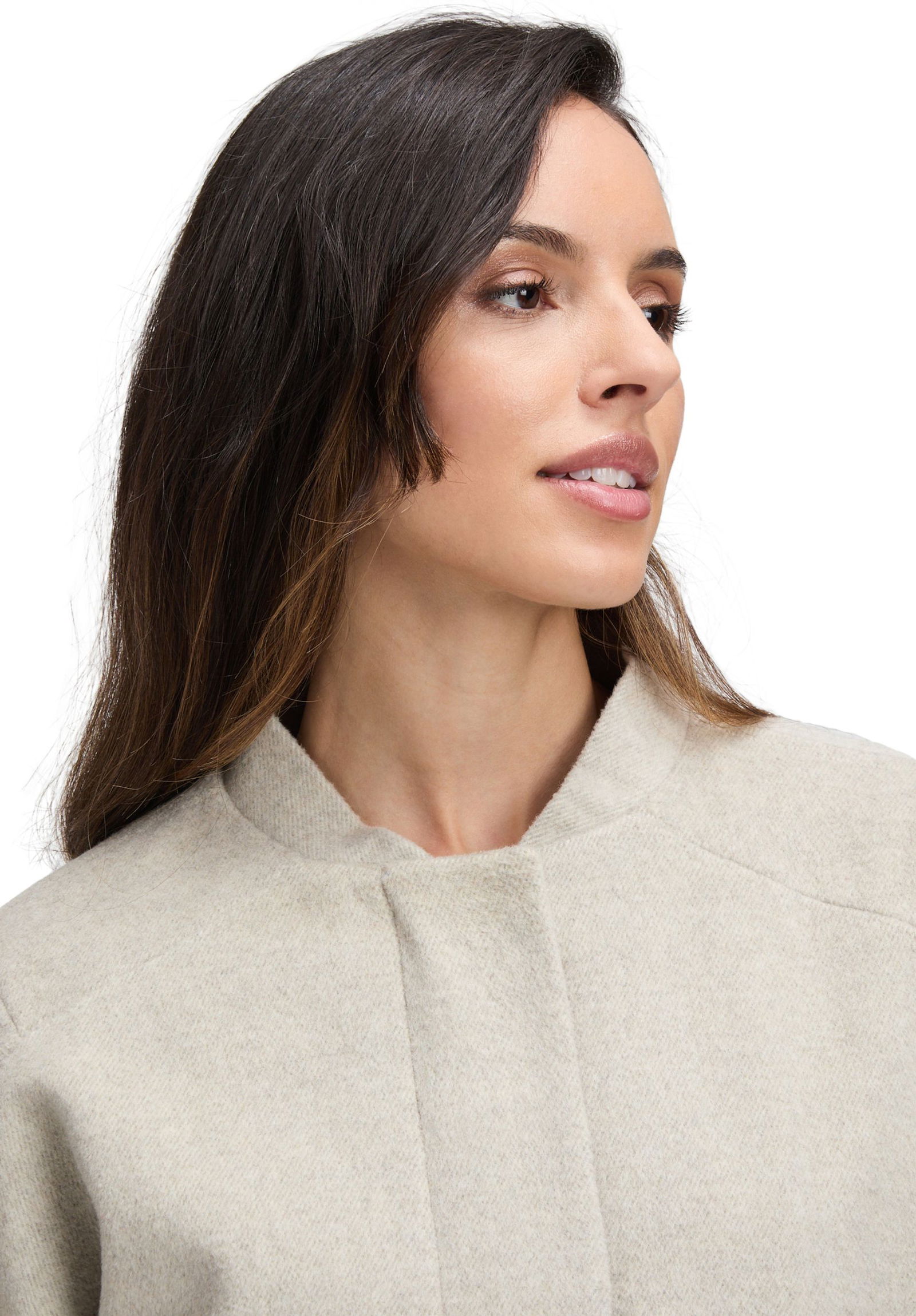 582fc0bbaac1b99b7196b463e06b2f57 Cartoon |  Cartoon Funktionsjacke  | 42 | light beige