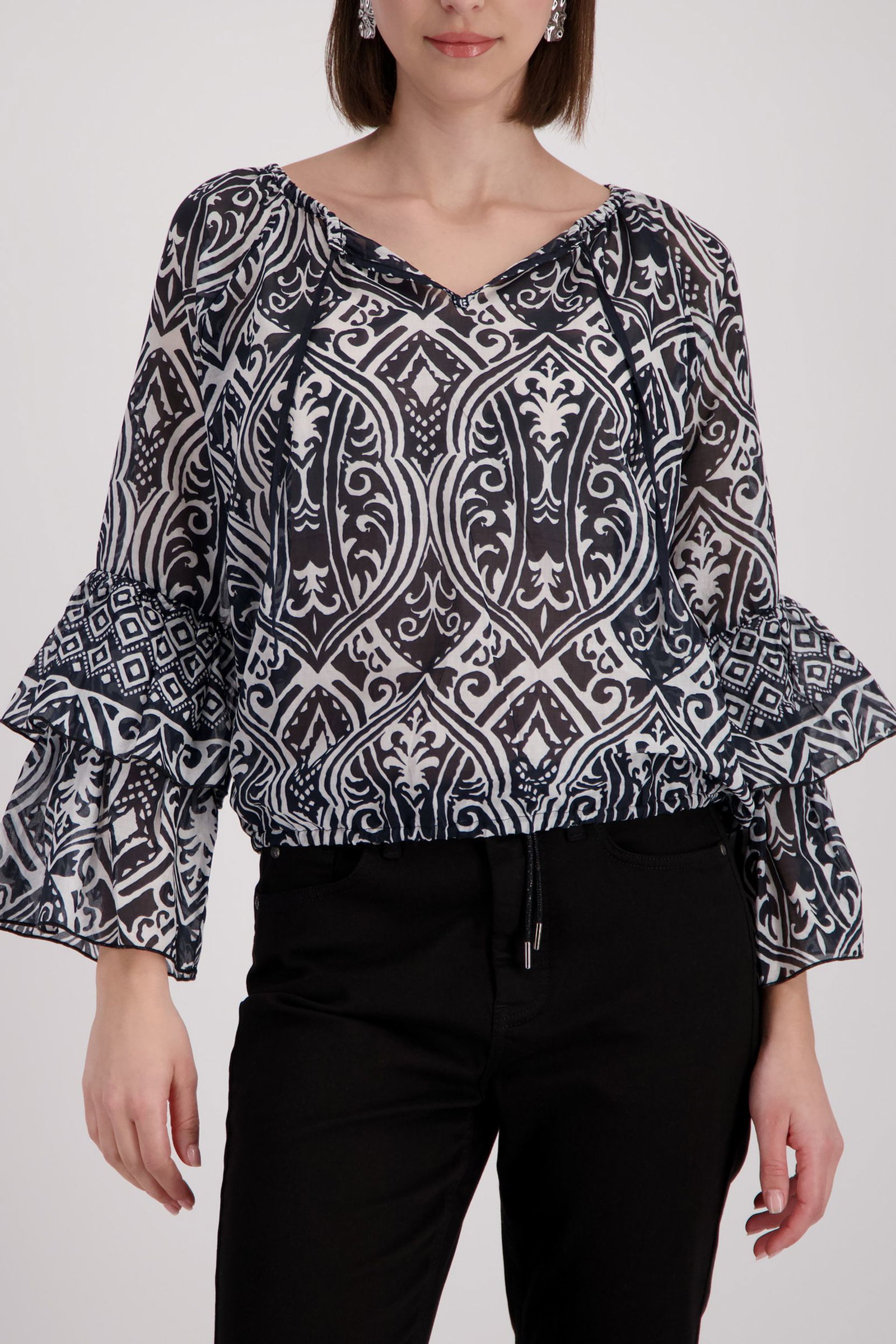 ac4e74a9e27215f19d55404973d3c34c Monari | Monari Druckbluse | 42 | schwarz ringel