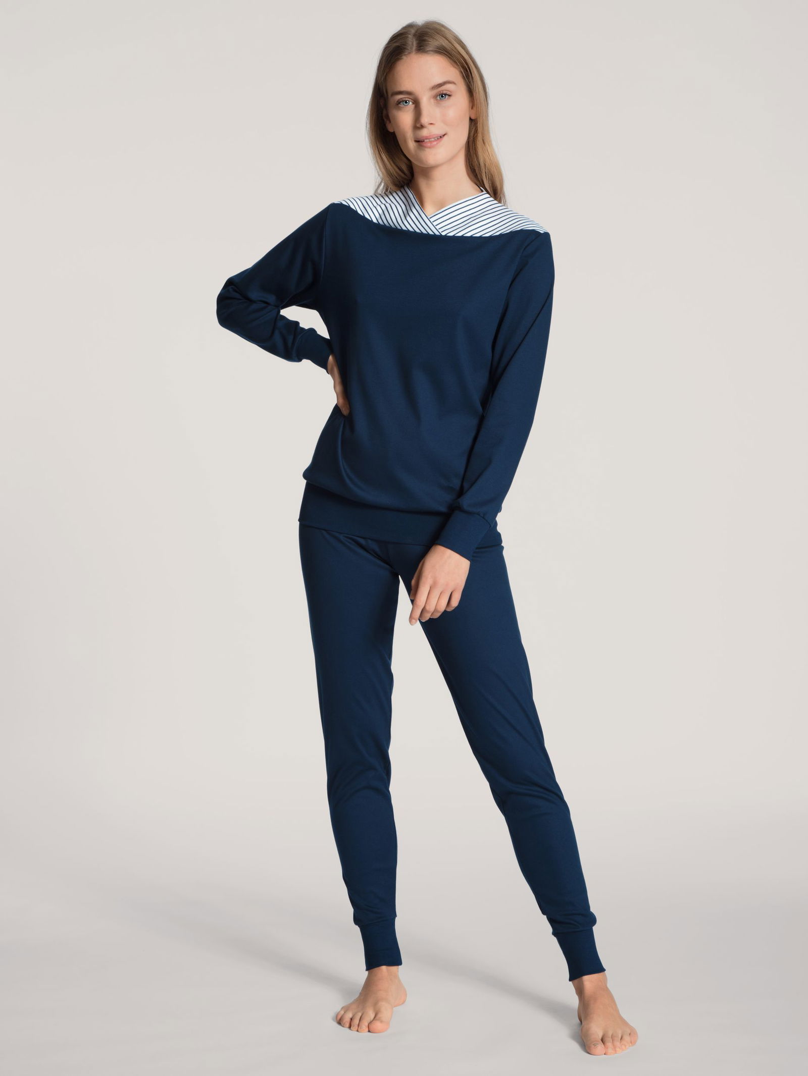 b0f6861a0dc158afec0858381e419596