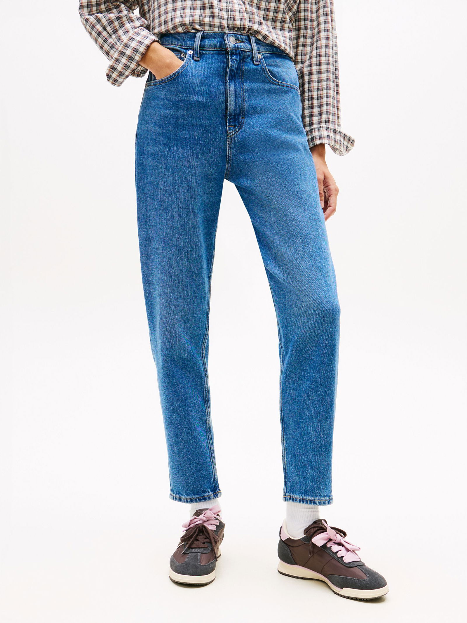 Tommy Jeans |  Tommy Jeans Mom Jeans  | 27/32 | new niceville mid blue stretch