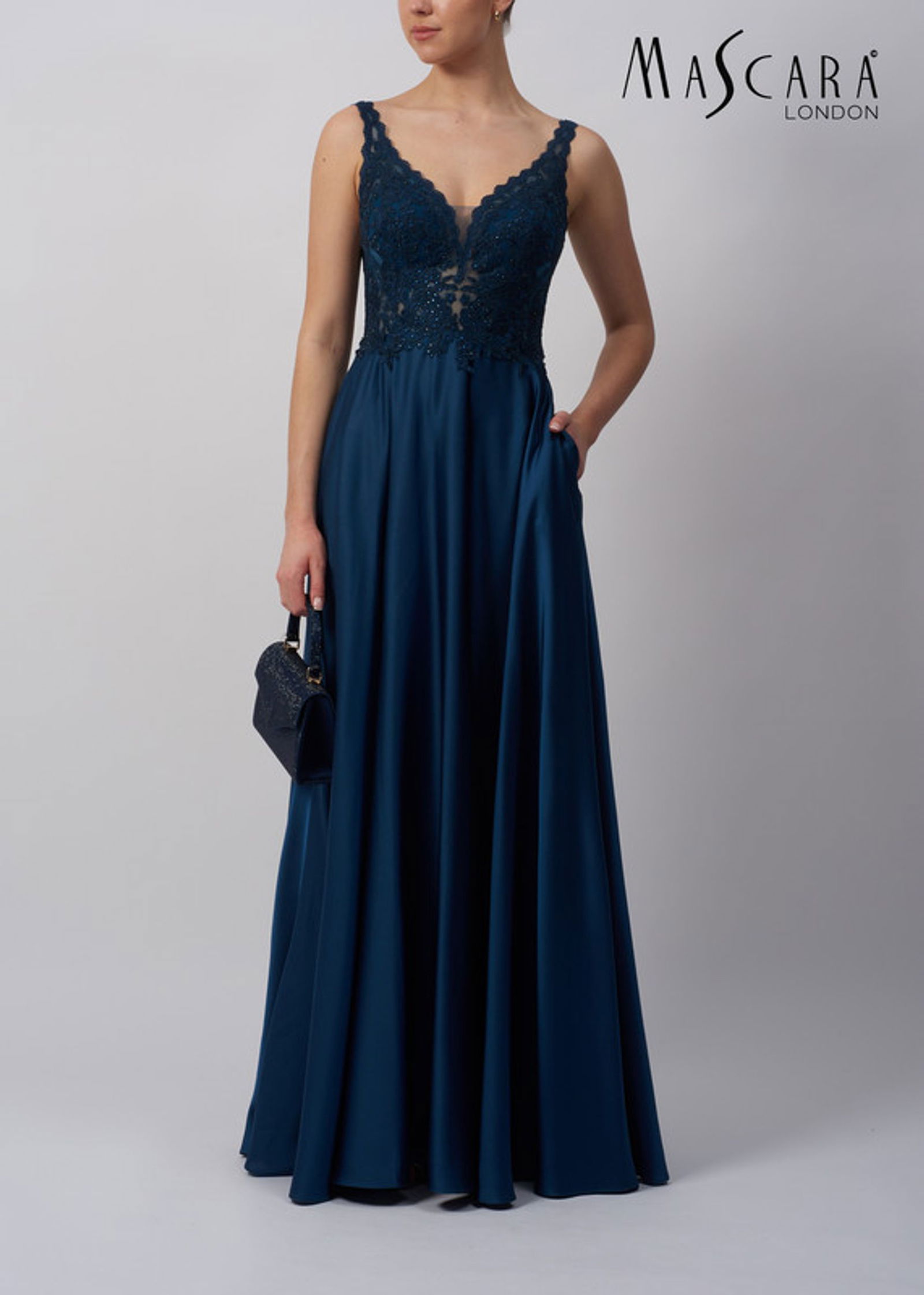 593968fbd0f22f858955d29f65df61f2 Mascara London | Mascara London Langes Kleid | 44