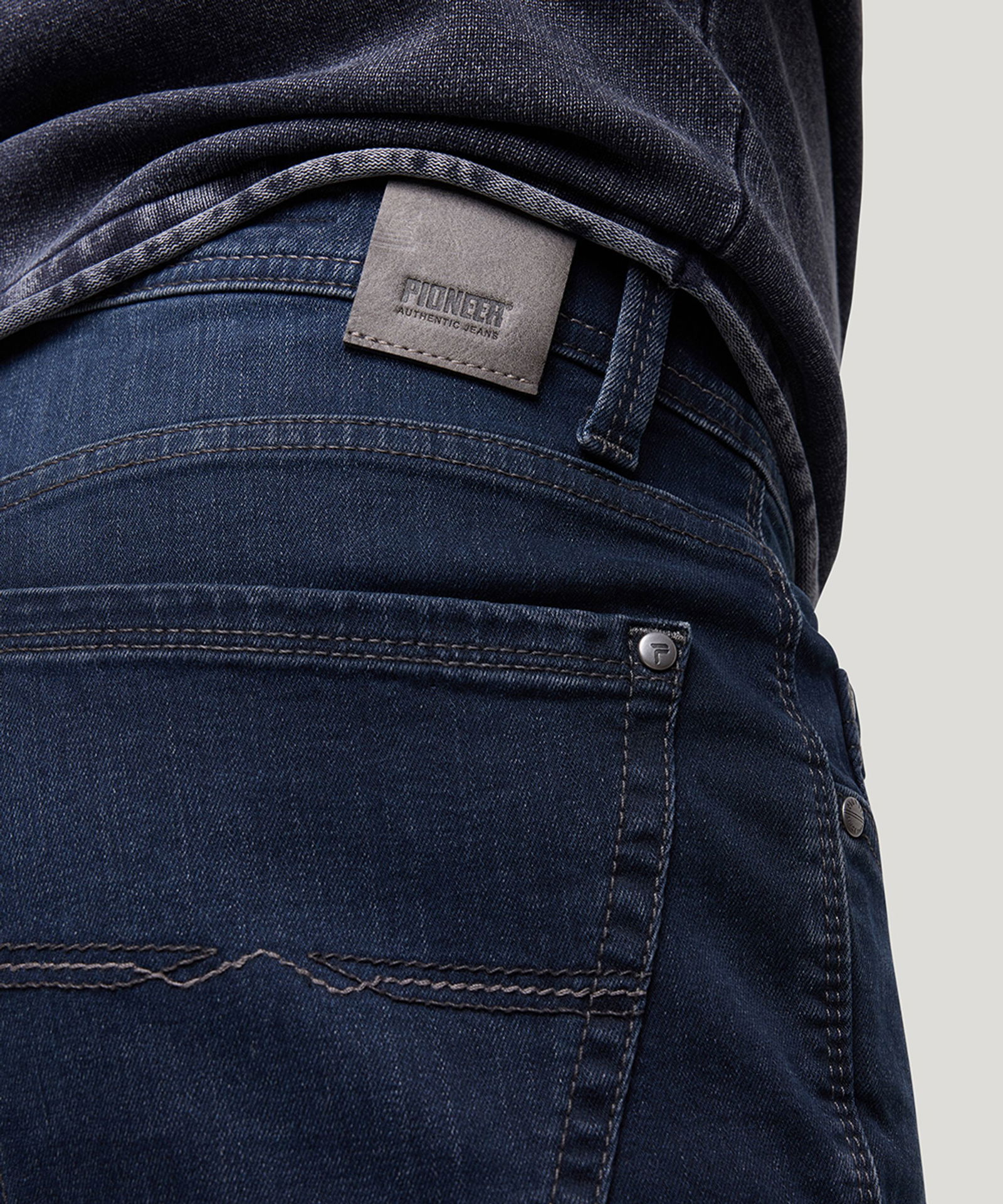 Pioneer | Pioneer Regular Fit Jeans | 33/30