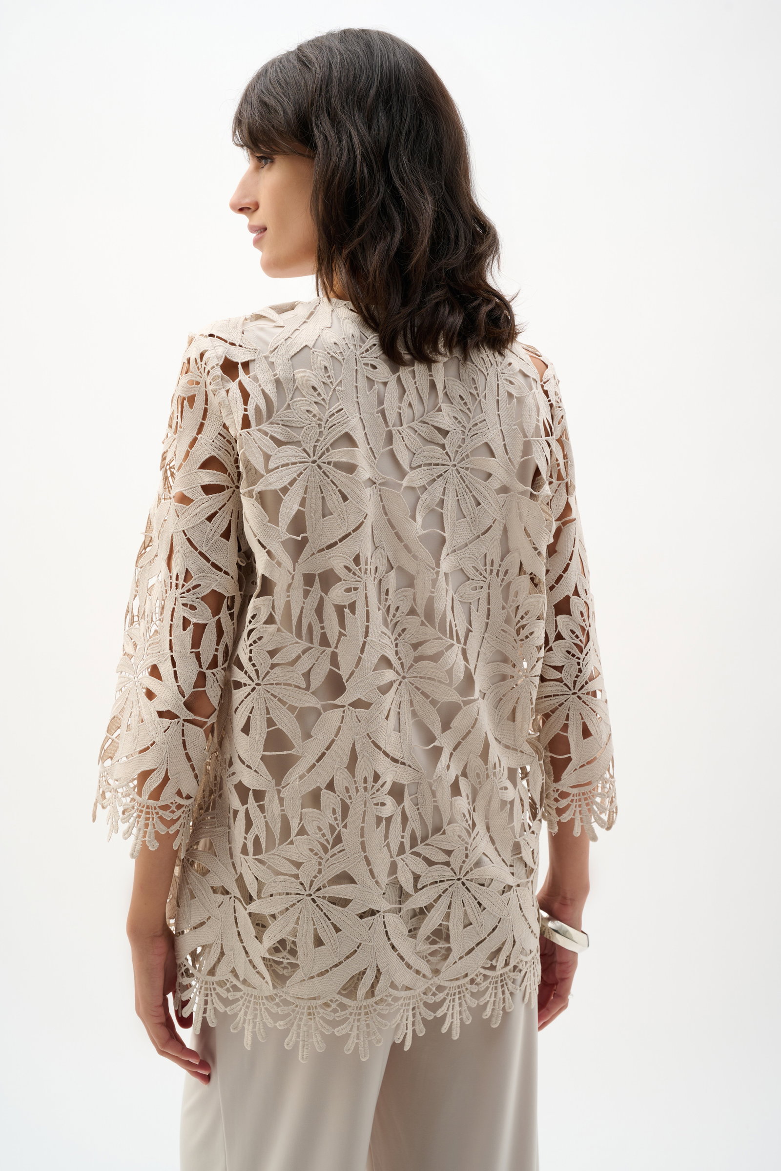 Joseph Ribkoff Spitzenjacke halblanges Jacket mit floralem Muster #2