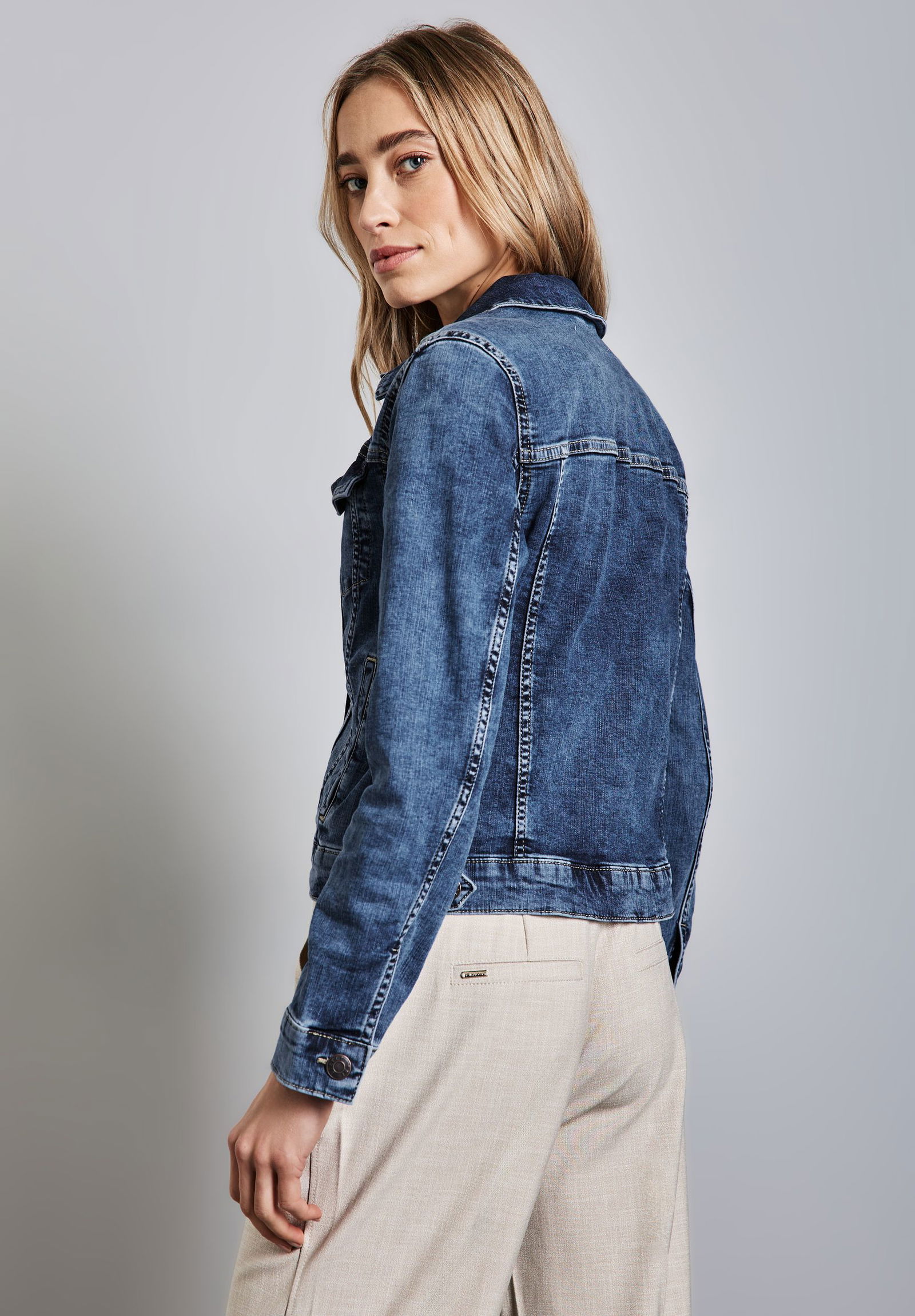  | Jeansjacke | 40 | 4565_16578