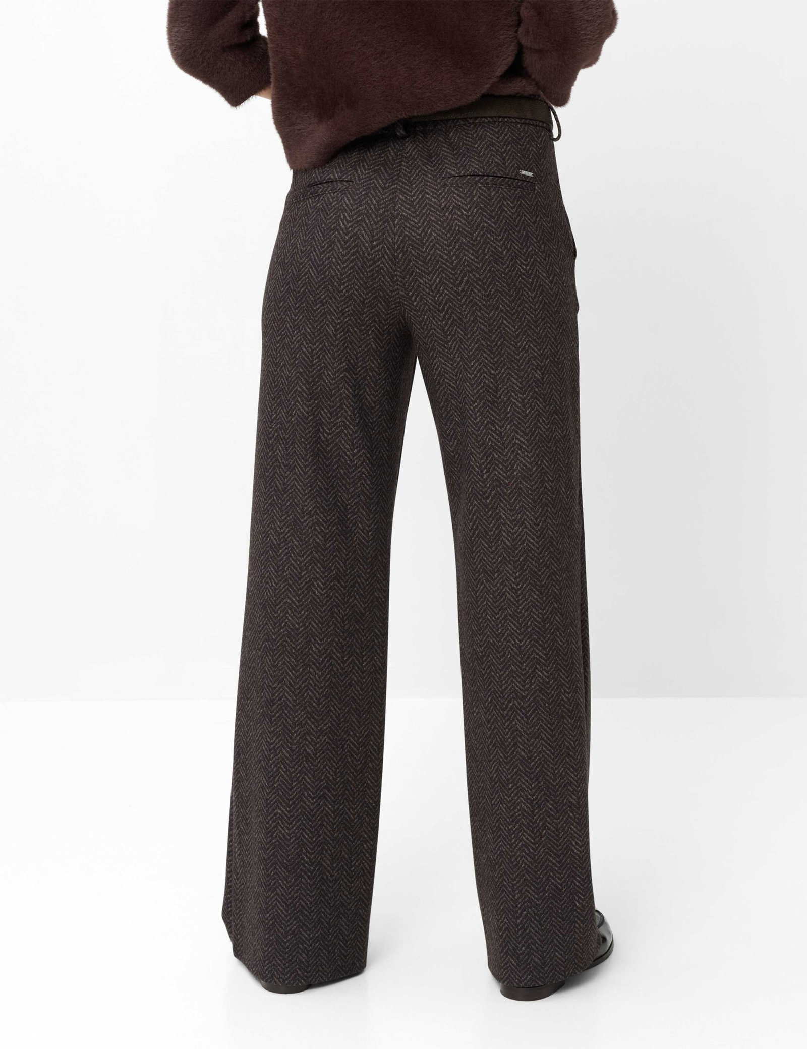 STYLE.MAINE SNOS, BRUNETTE #5