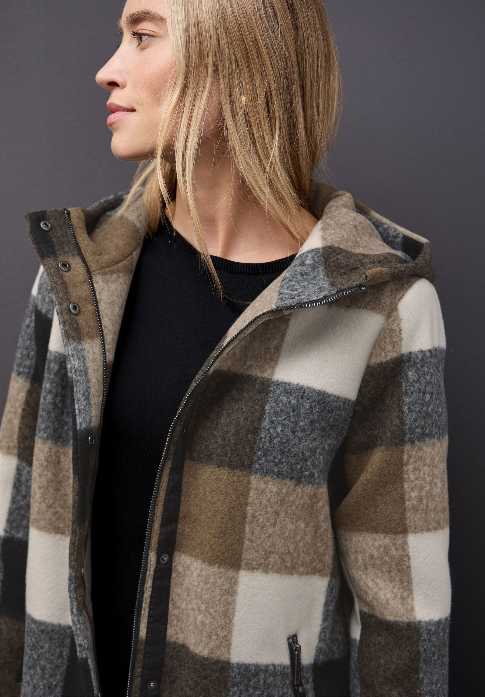 |  Check Coat w. Hoody, Black | 36 | black