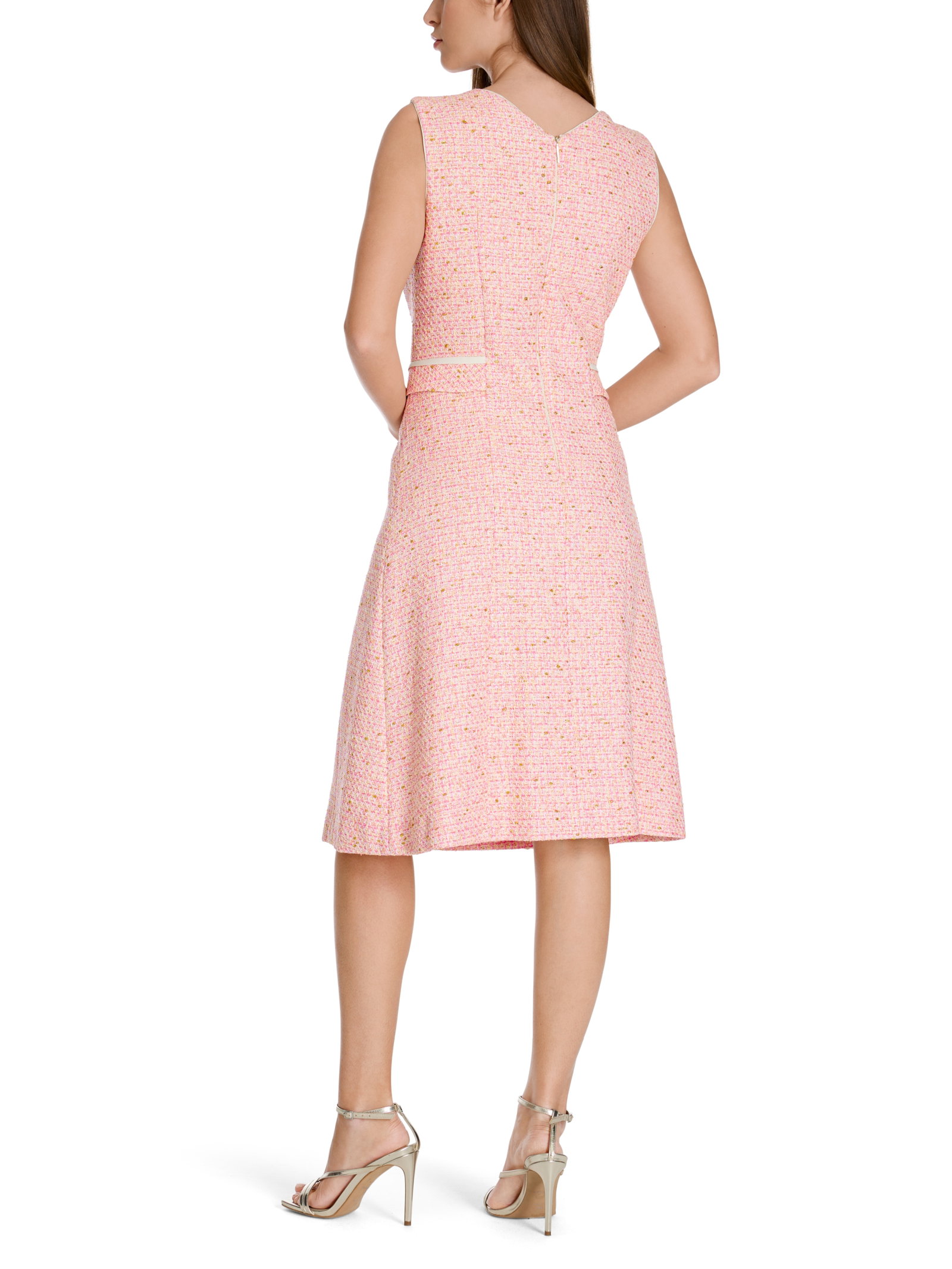 Kurzärmliges Kleid mit Karos #3