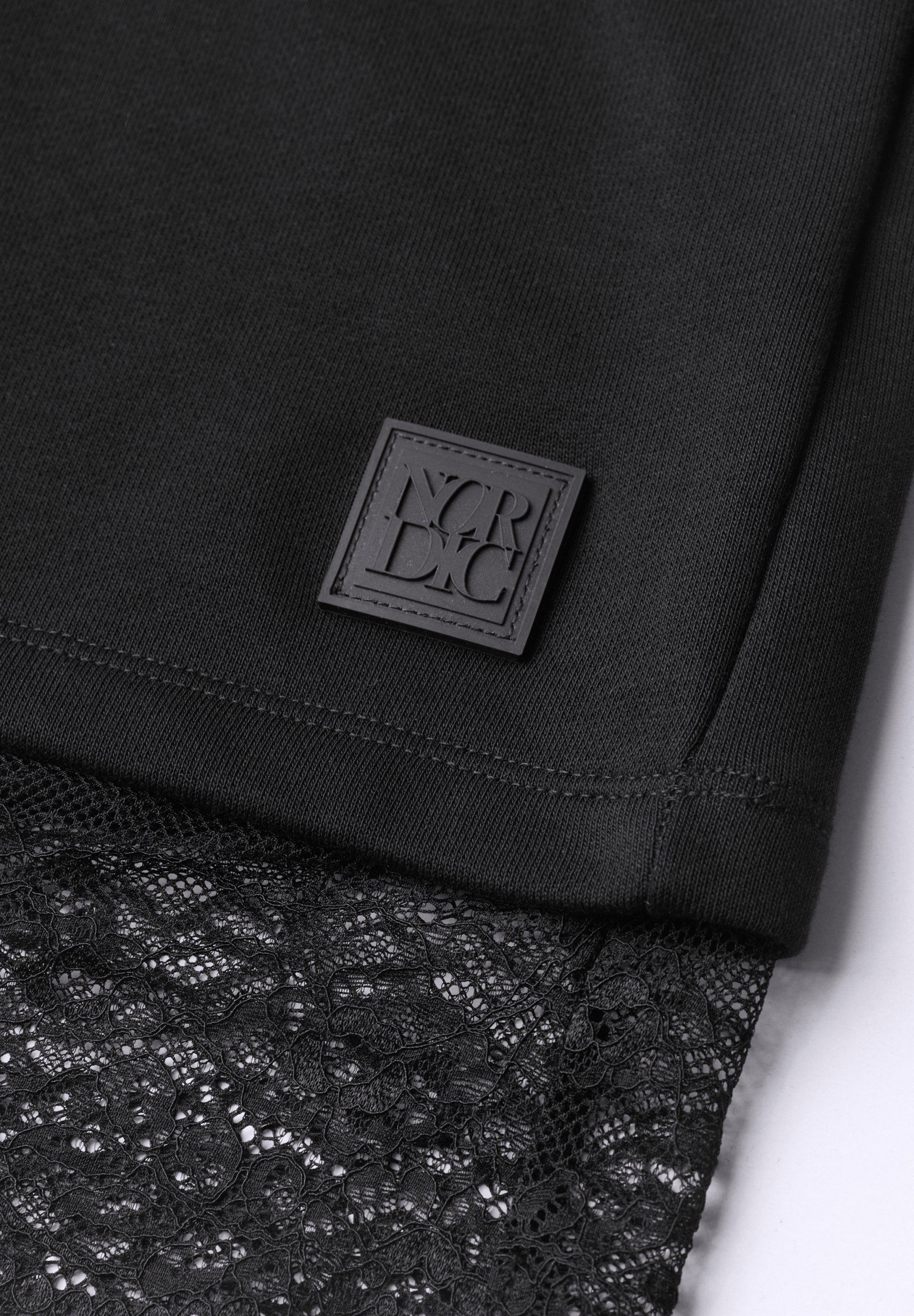 CECIL Longsleeve #2