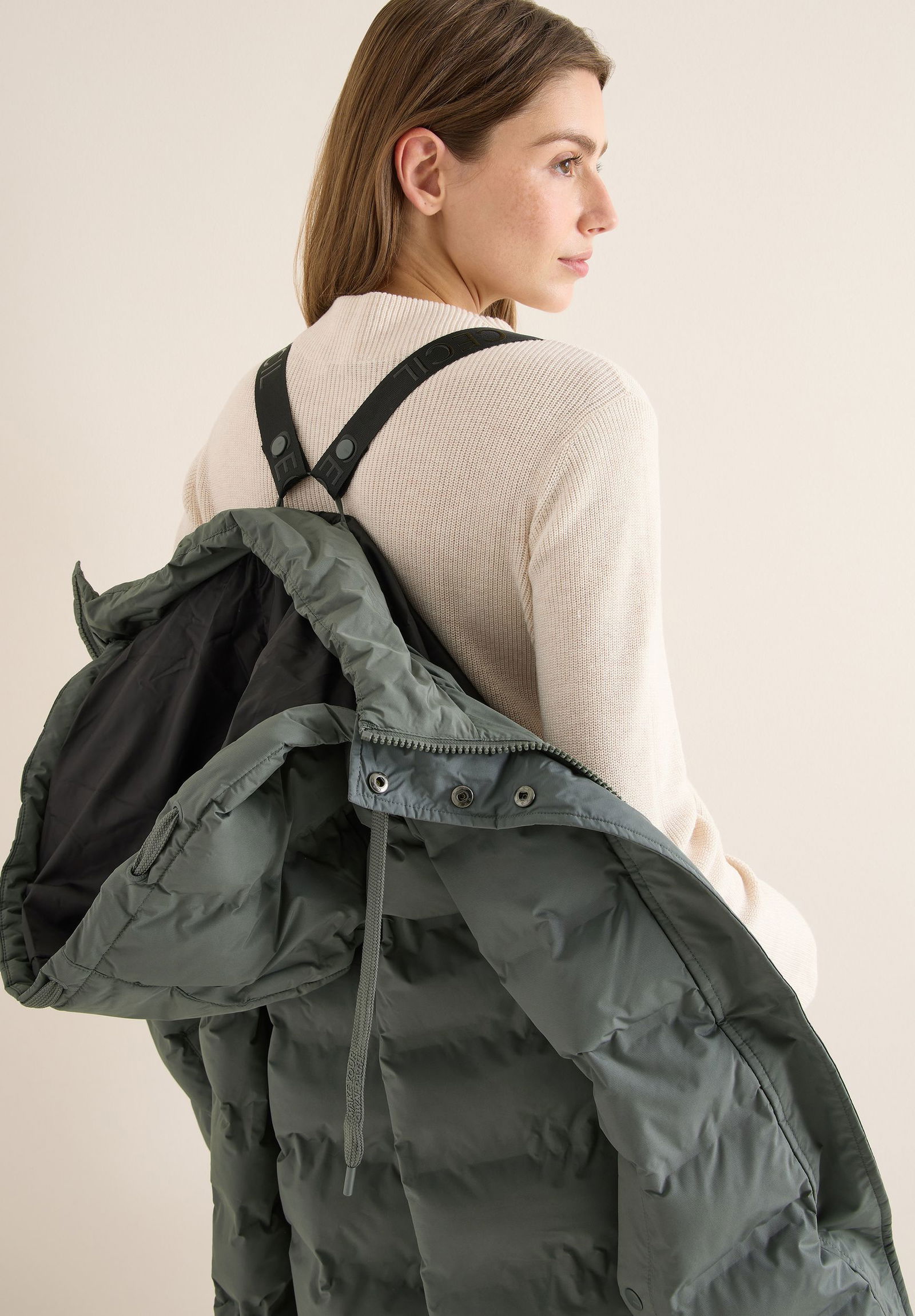 cddbf91ed6c141eceb86675f339ccaa1 CECIL |  CECIL Steppmantel  | S