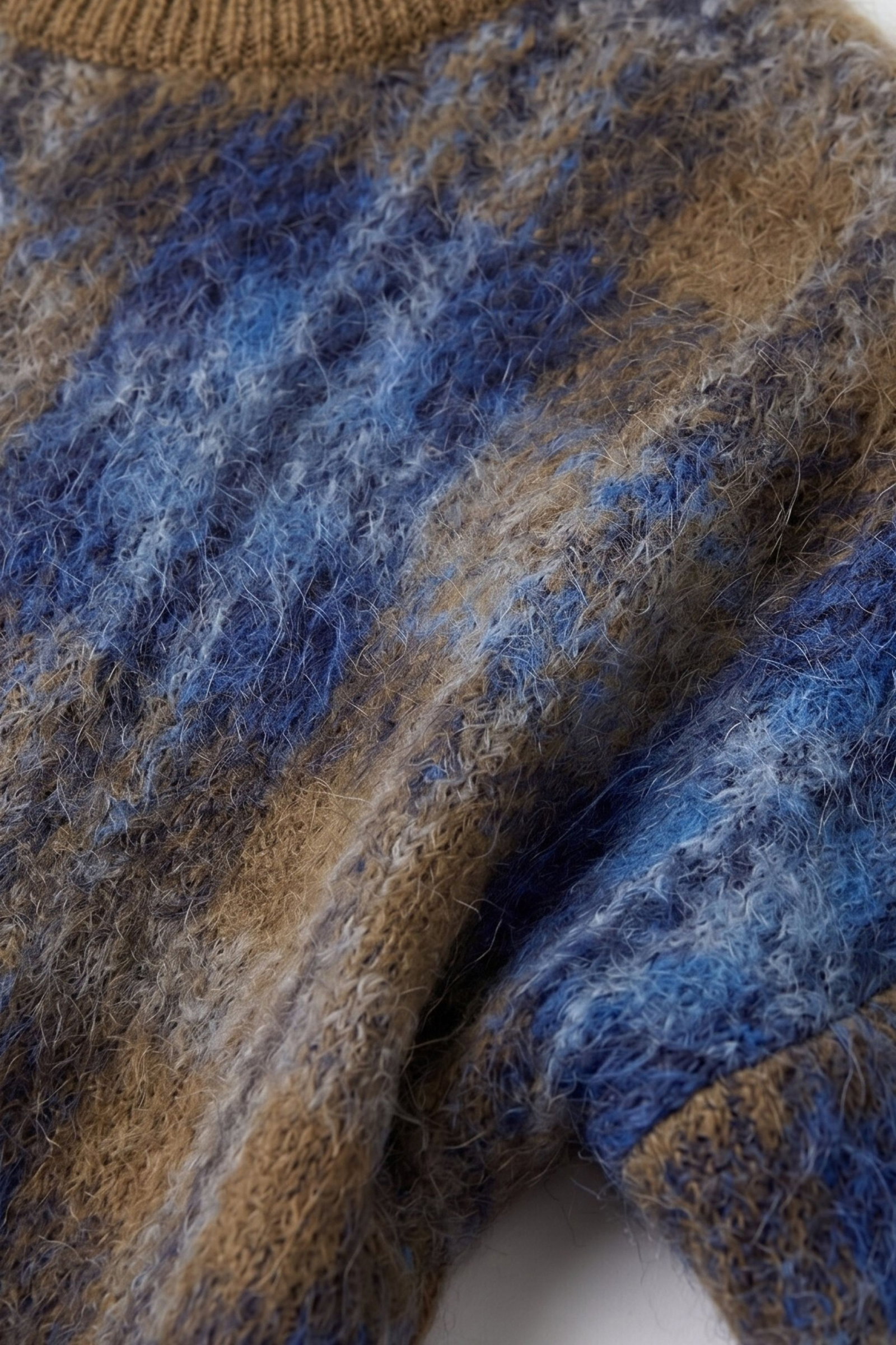 Pullover, lt brown blue #3