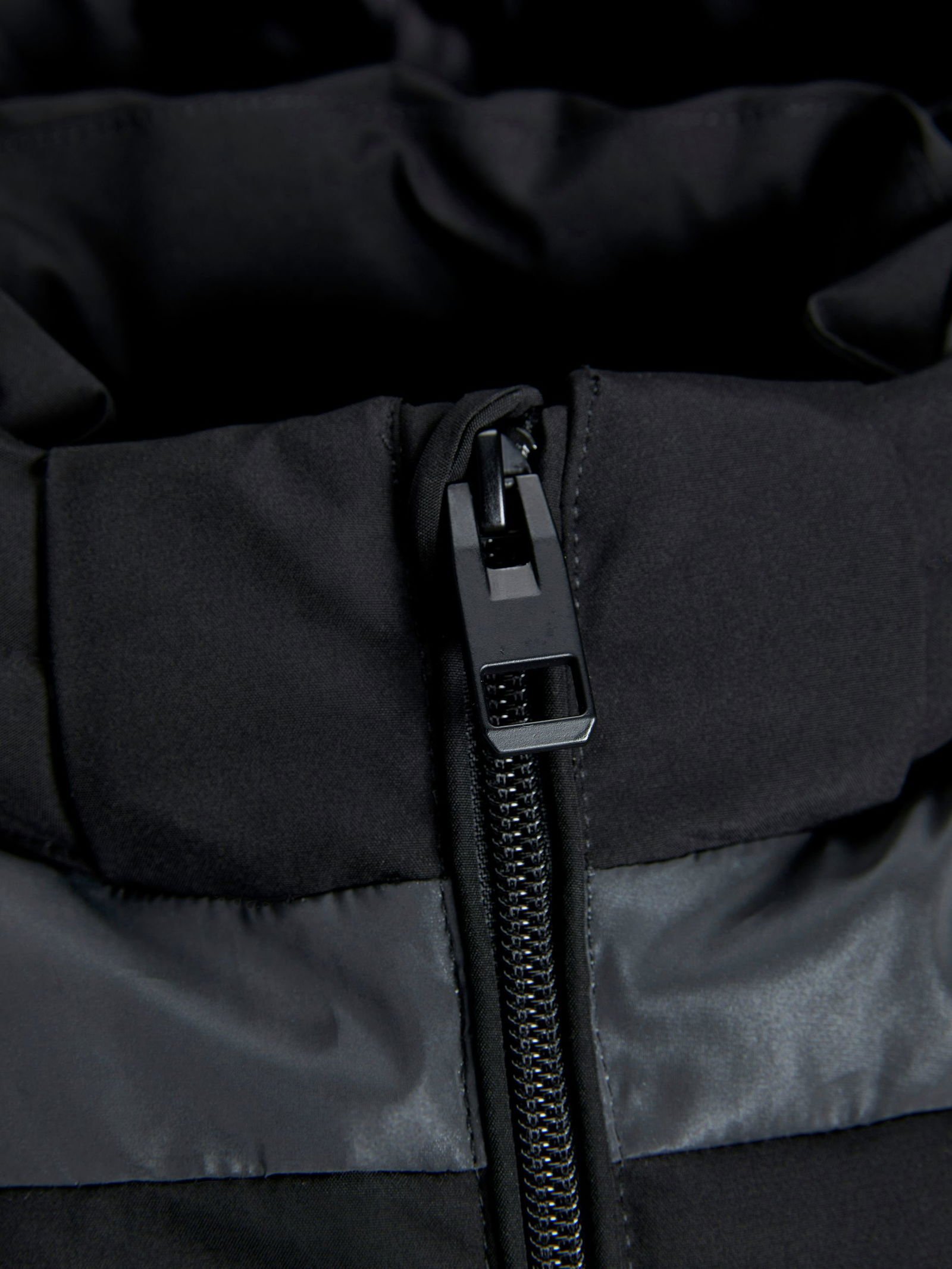 Jack&Jones | JJEOWEN REFLECTIVE PUFFER SN JNR | 152 | black