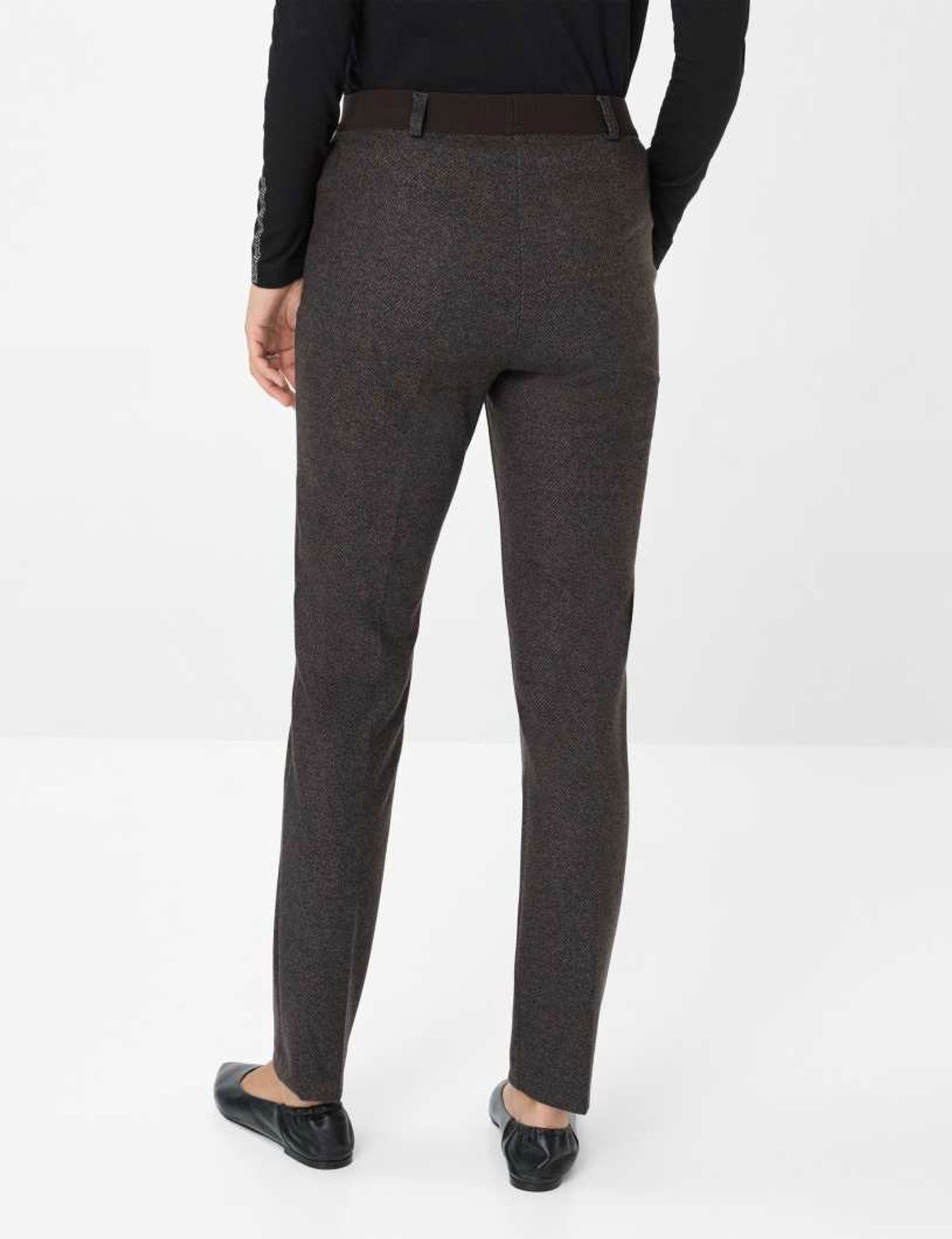 7a4d92516dbf56132550d35d667b7e45 |  Style Lillyth | 19 | brown