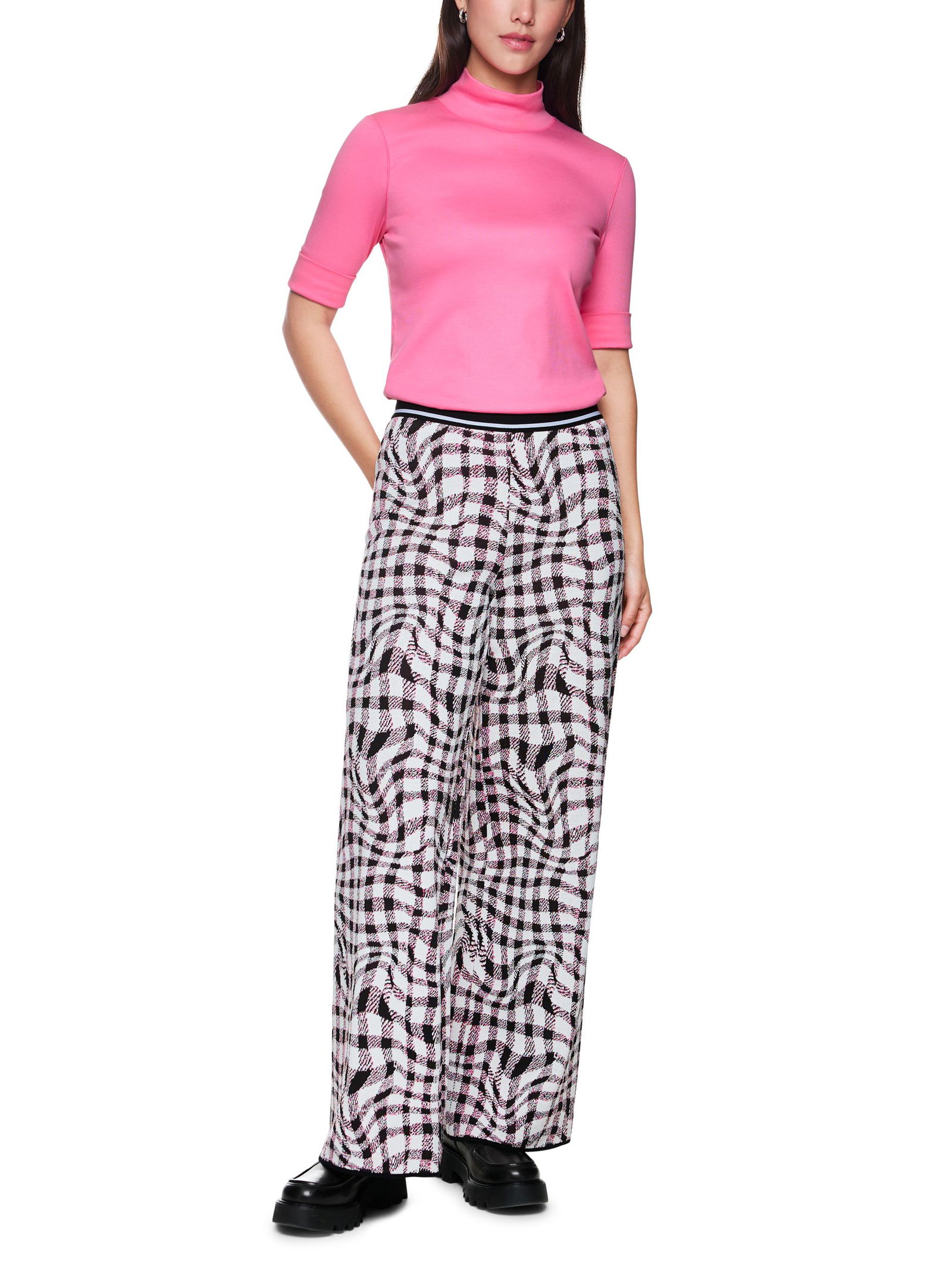 e7e7b7058ce56083e069cb2935090778 Marc Cain Sports |  Basic-Shirt aus Baumwollstretch | 38 | lip gloss