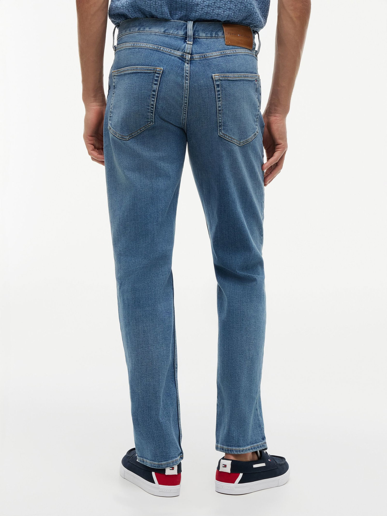 d861025d3f2f7838a2c9890eefee057c Tommy Hilfiger | Tommy Hilfiger Straight Leg Jeans | 36/32 | light blue