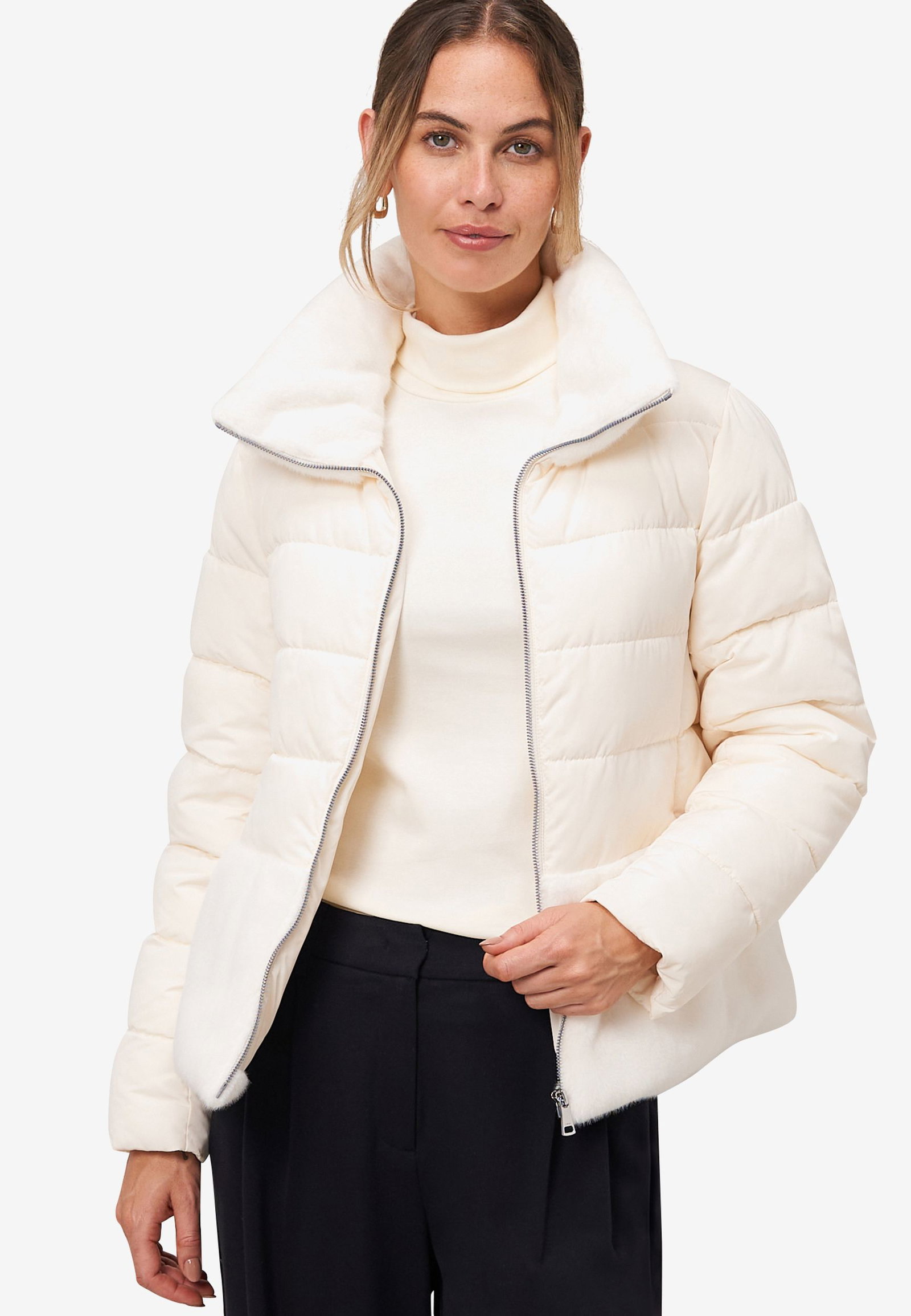 32753d3da988874b2cd26b25398c4304 Zero | Zero Steppjacke | 42 | eggnog