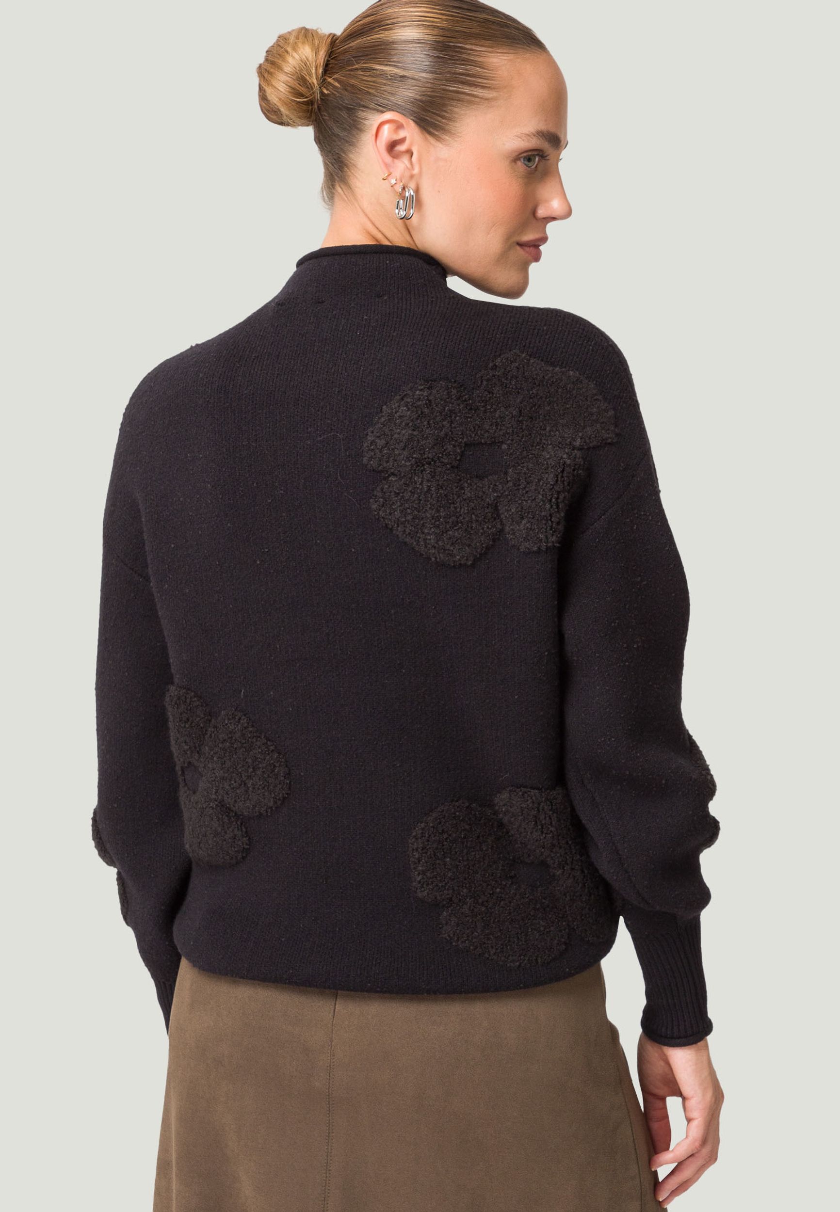 Zero |  Zero Pullover  | 34 | patch blackblack