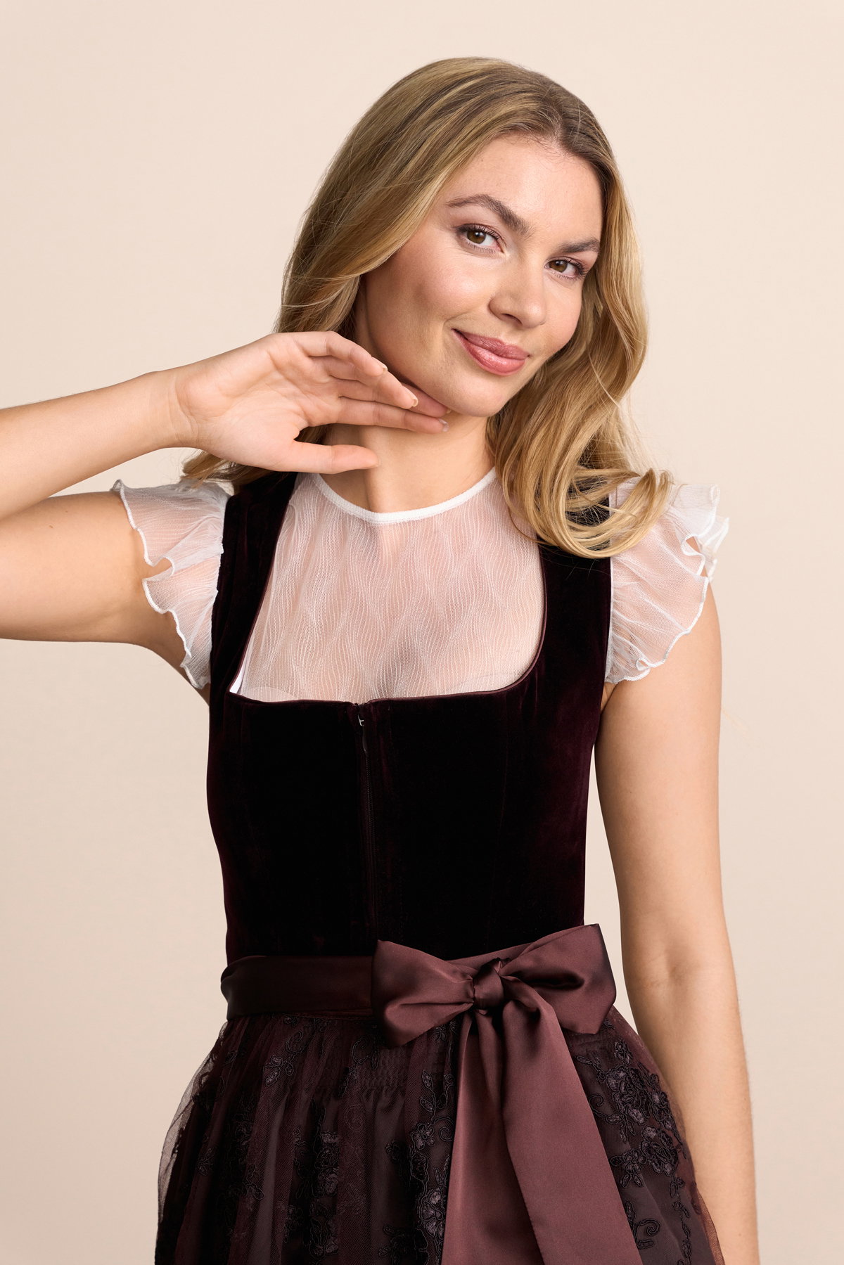 Krüger Madl Dirndl Tanya 60cm #3