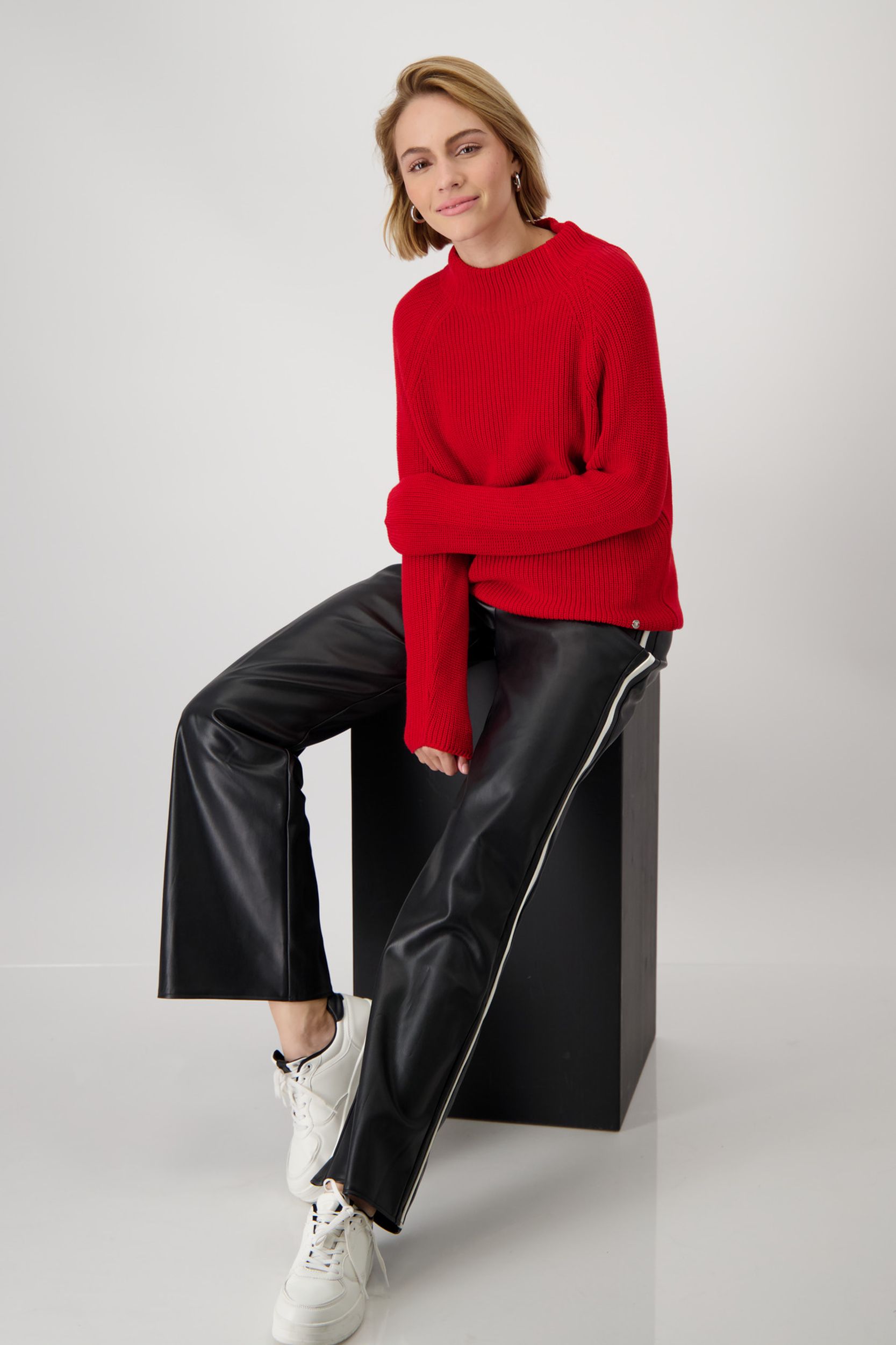 Monari |  Pullover, deep red | 36 | red lipstick