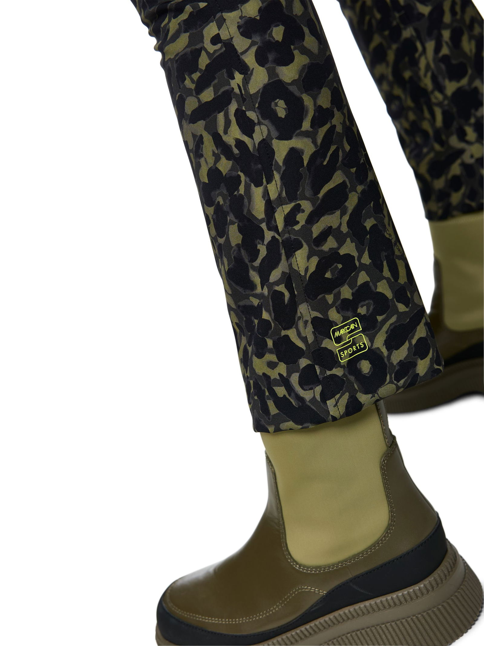  |  Hose FREDERICA, olive drab | 42