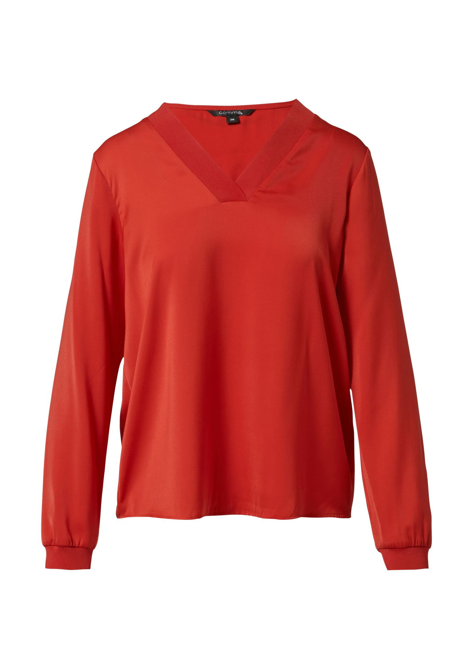 e8f2a07d8d562d8b405928ec6a15dd47  |  Bluse | 38 | 1900_3076