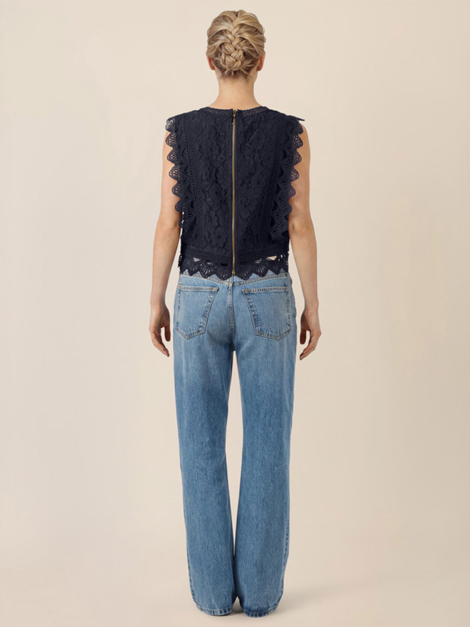 Apart |  Apart Spitzentop mit Rüschen und Häkeldetails | 34