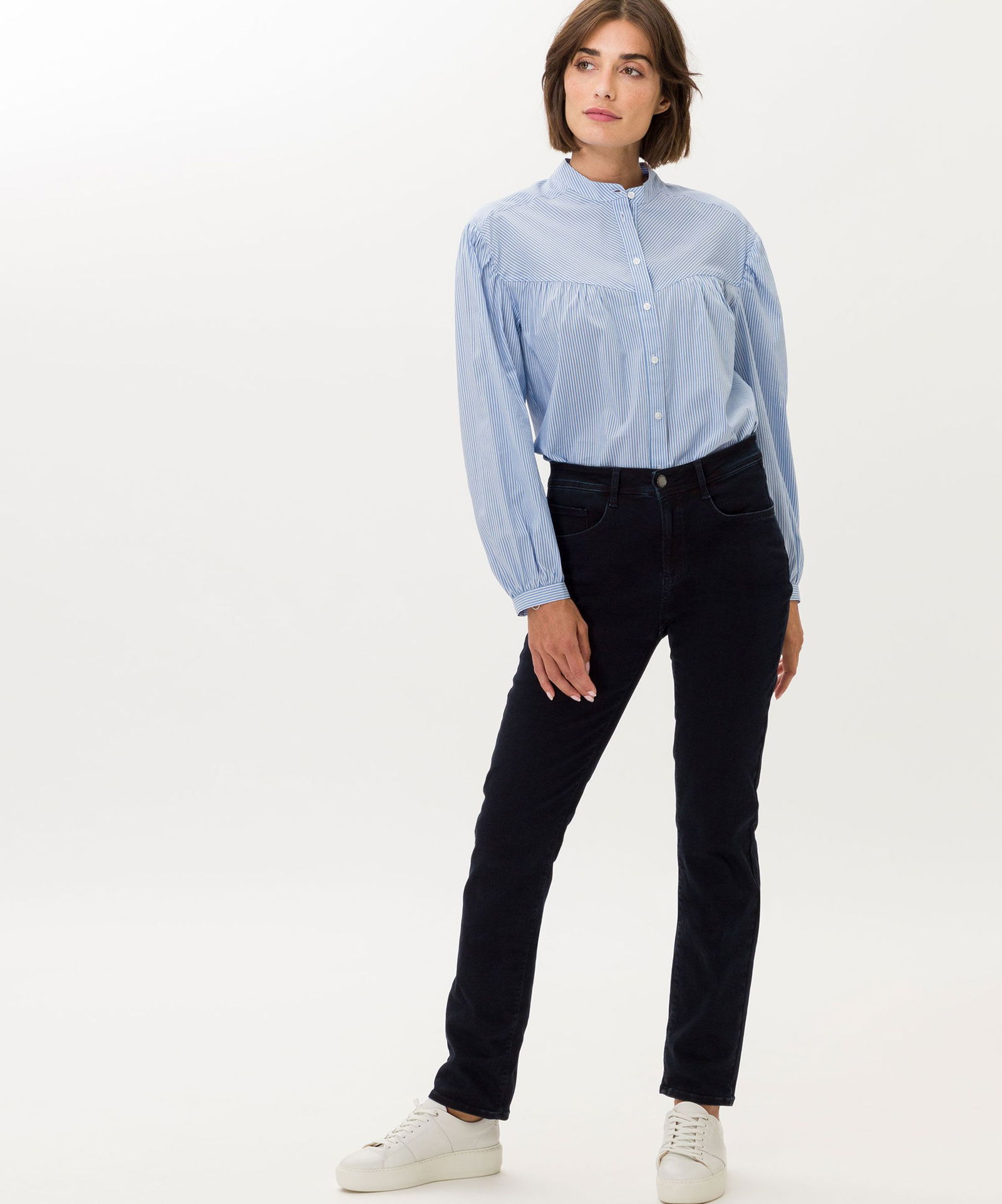 e1623b90a6d73861deced47958a163a8 Brax Five-Pocket-Jeans "Mary"
