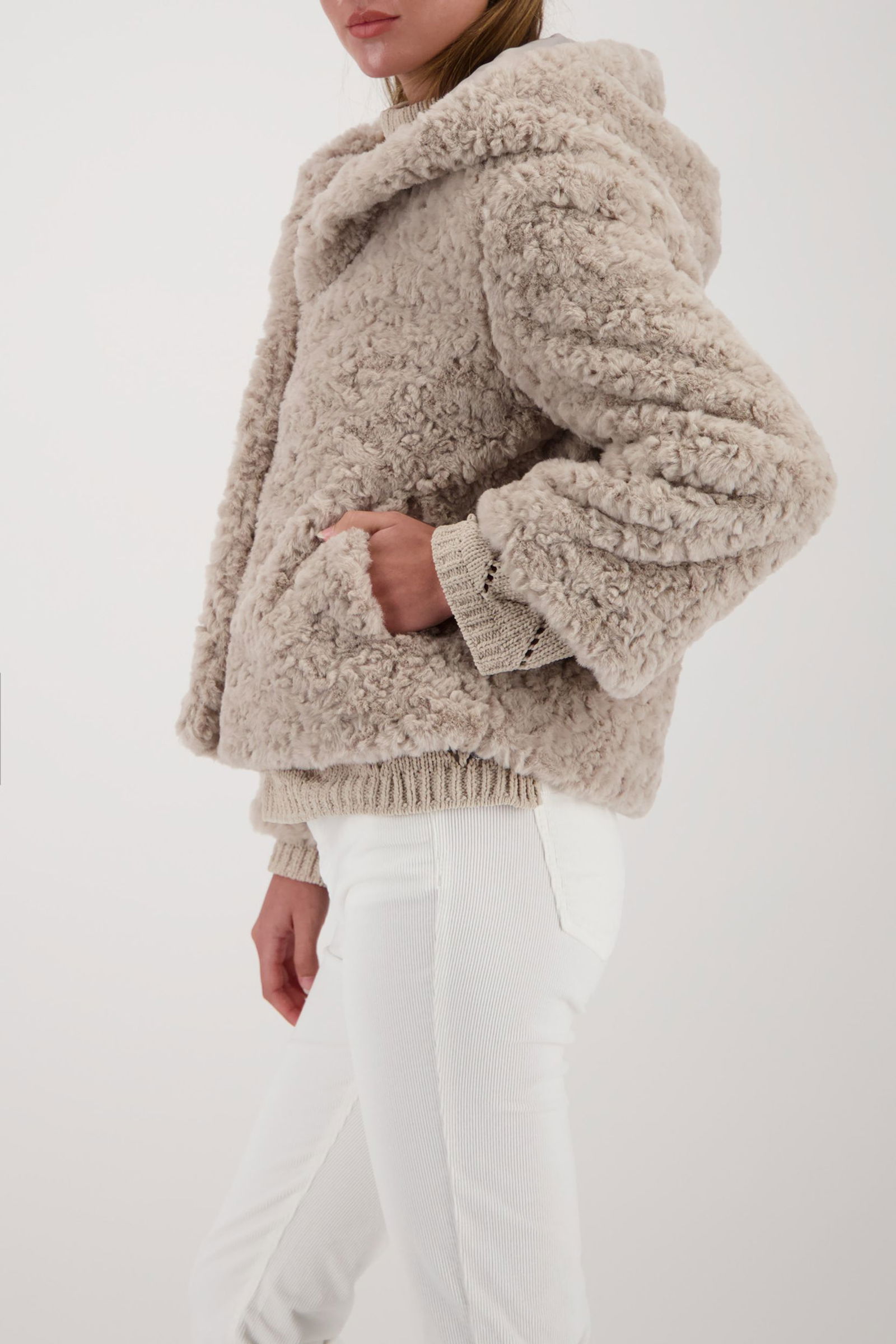 Monari |  Monari Kunstfell Jacke mit Kapuze | 42