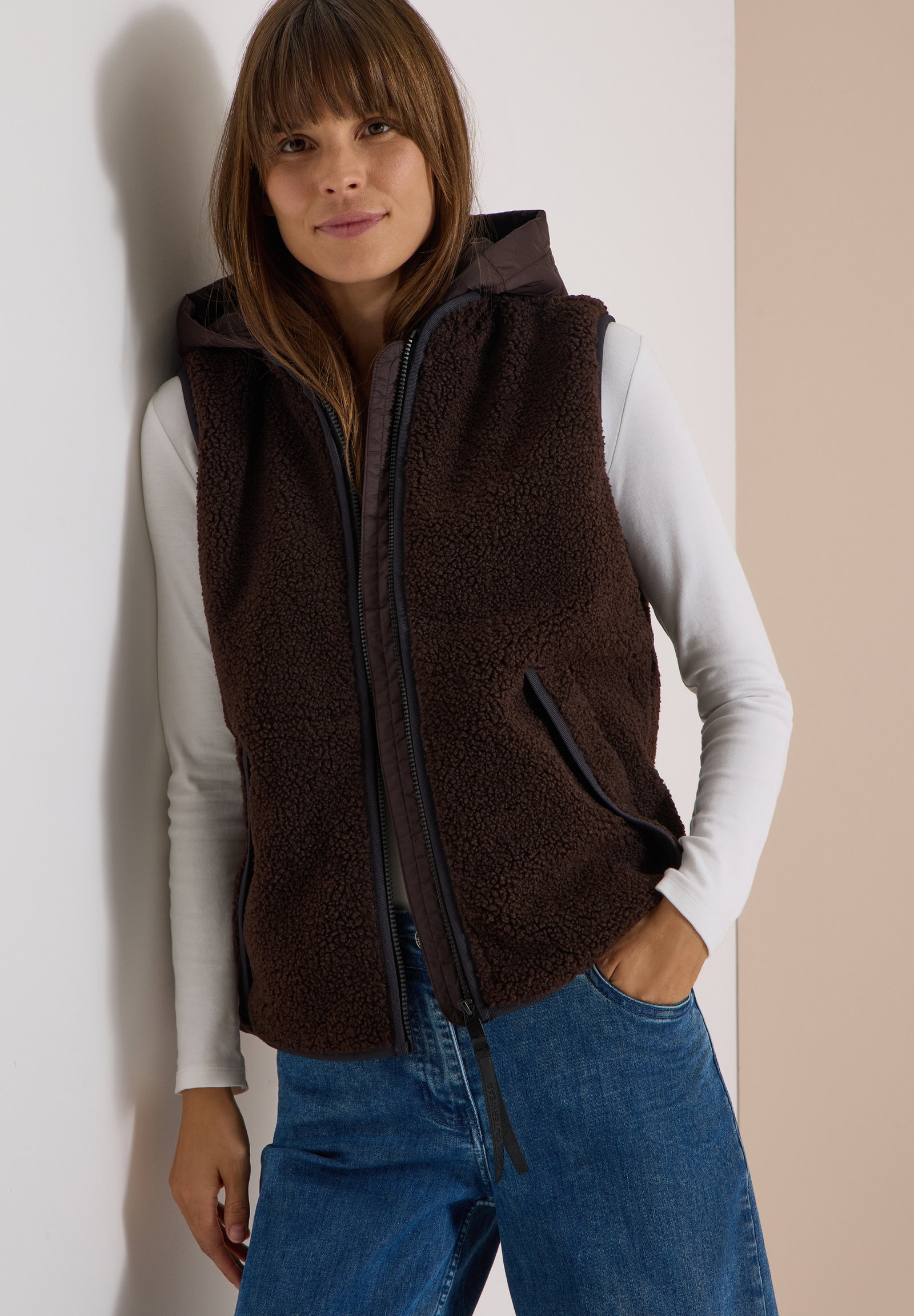Teddy vest, chocolate sauce brown #3