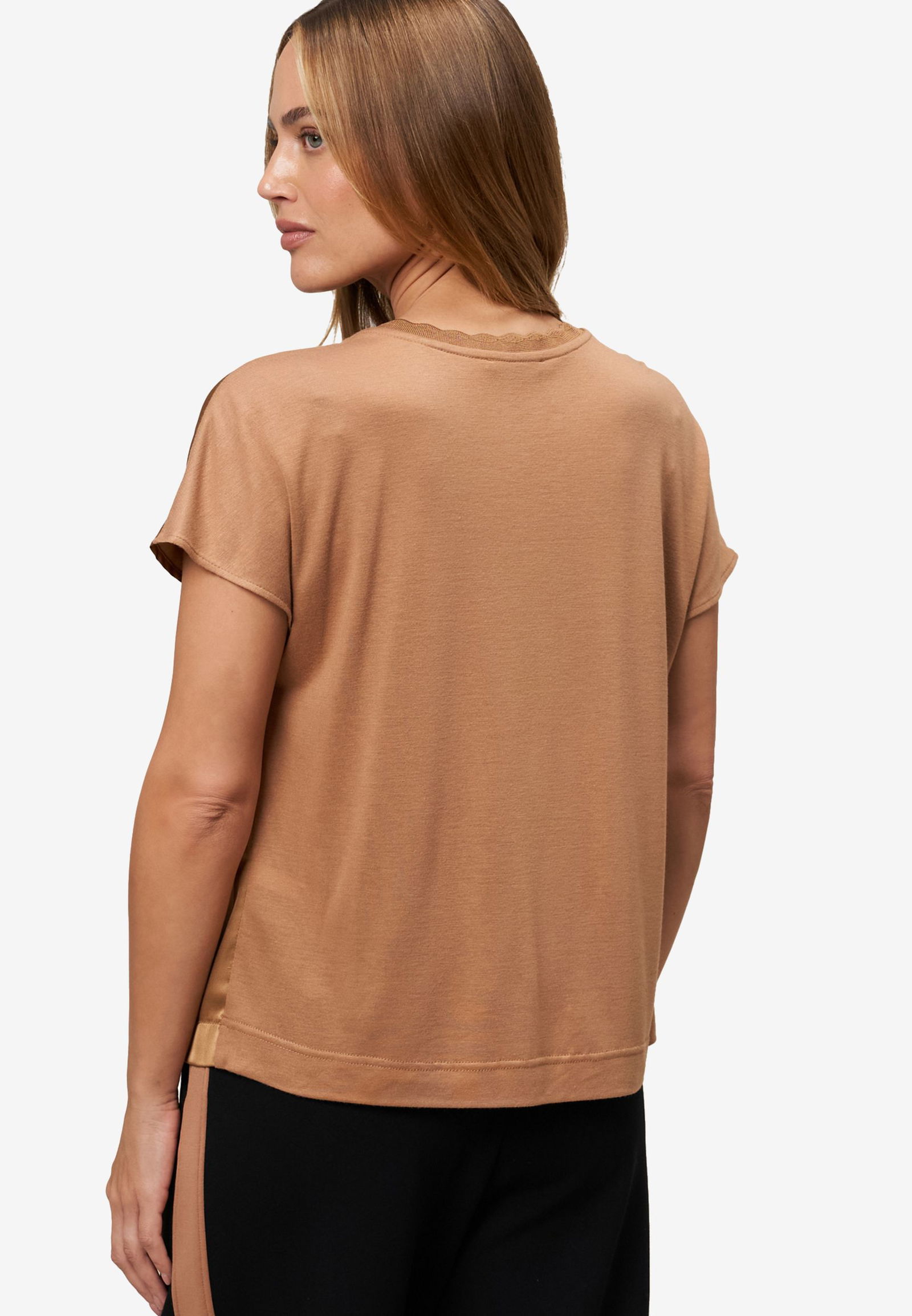 Zero |  Zero Shirt  | 44 | cinnamon swirl